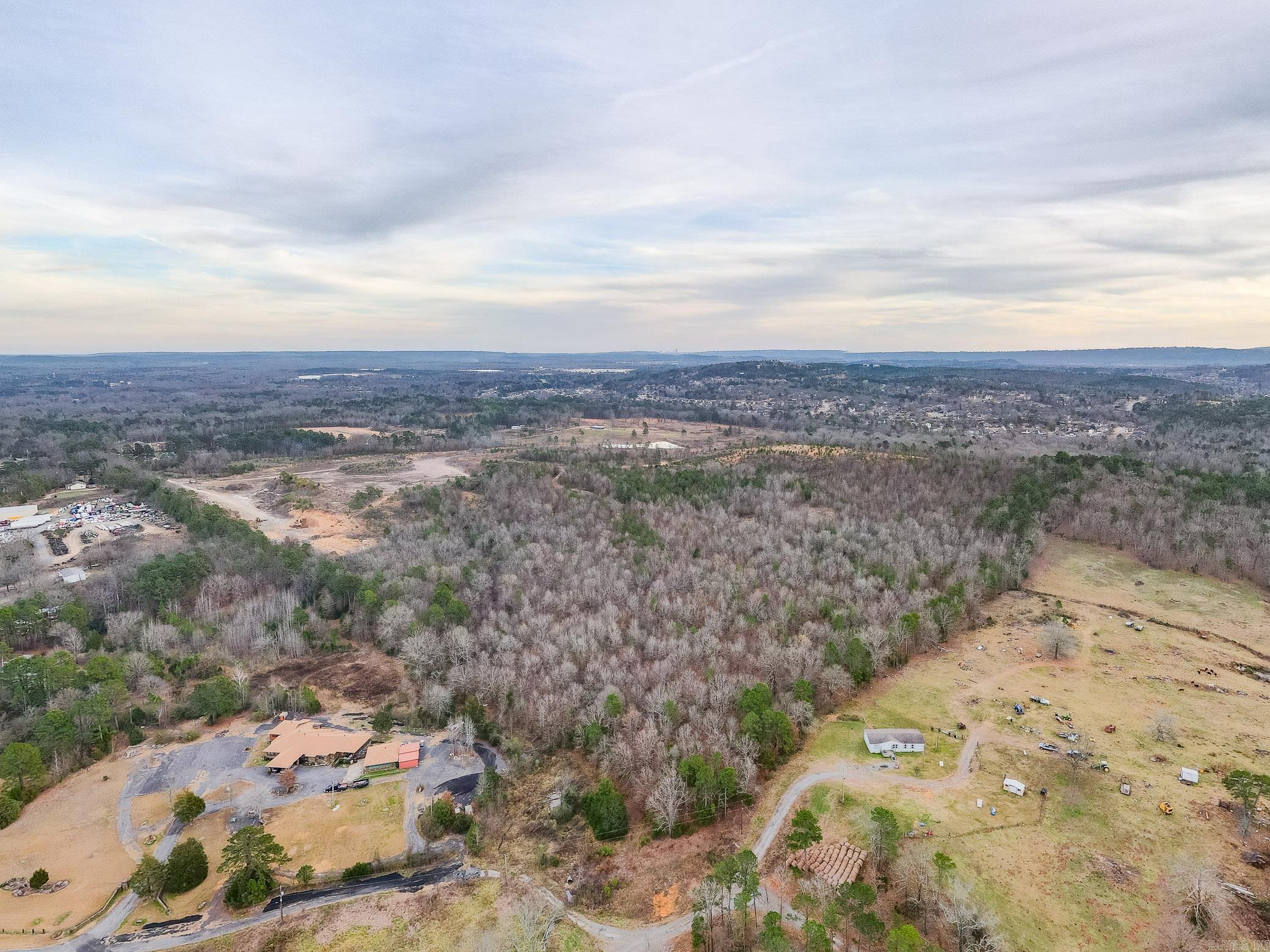  W Bradley Rd off 365  Maumelle, AR