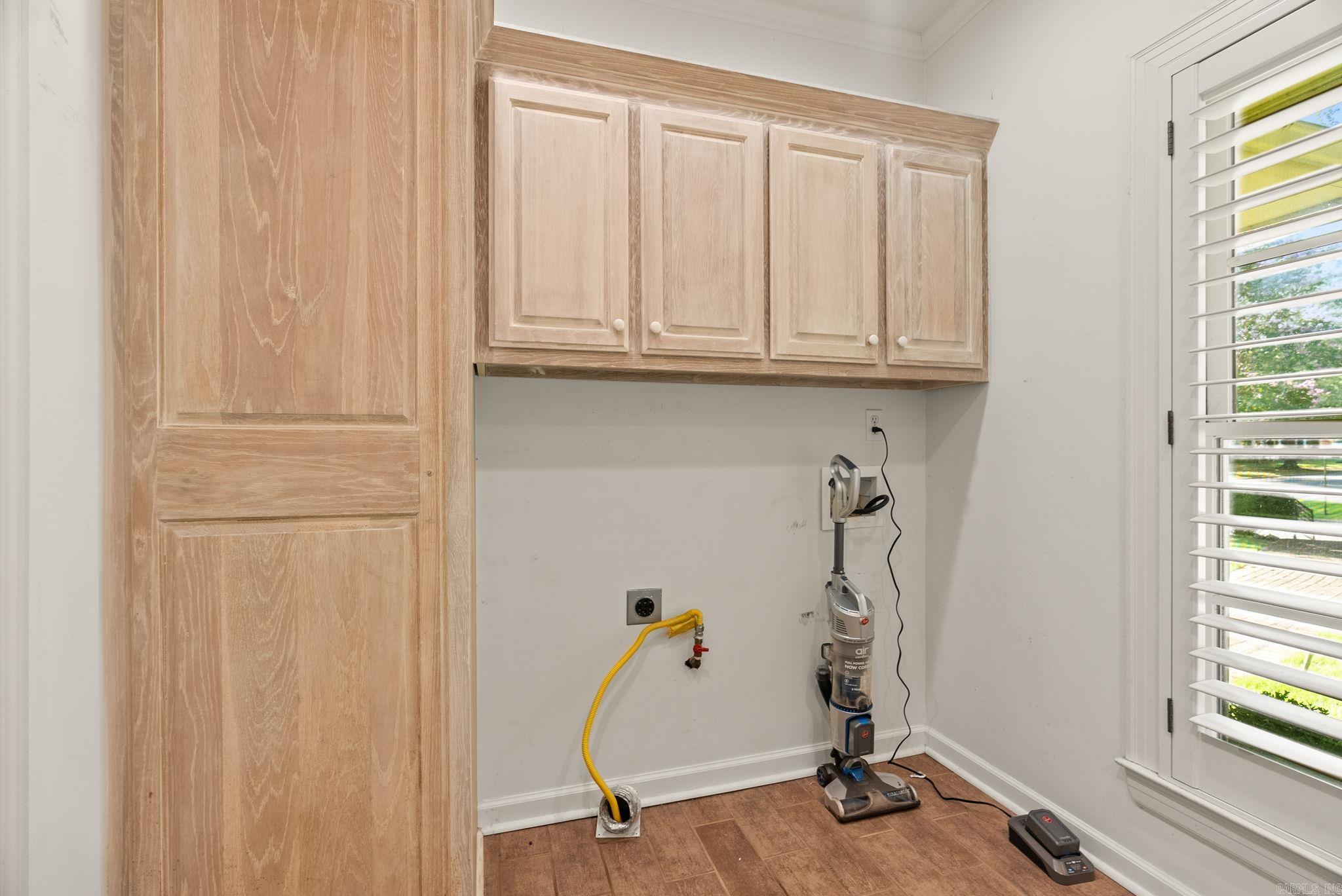 5100 Country Club  Little Rock, AR