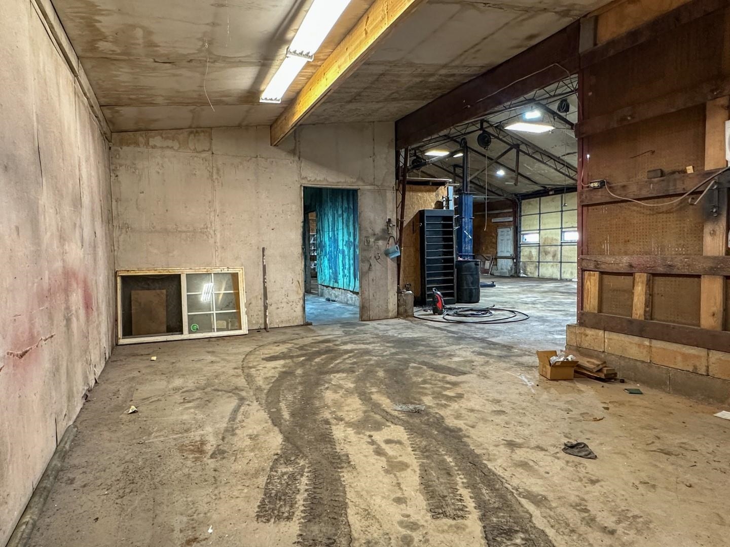 3166 Highway 62/412  Highland, AR