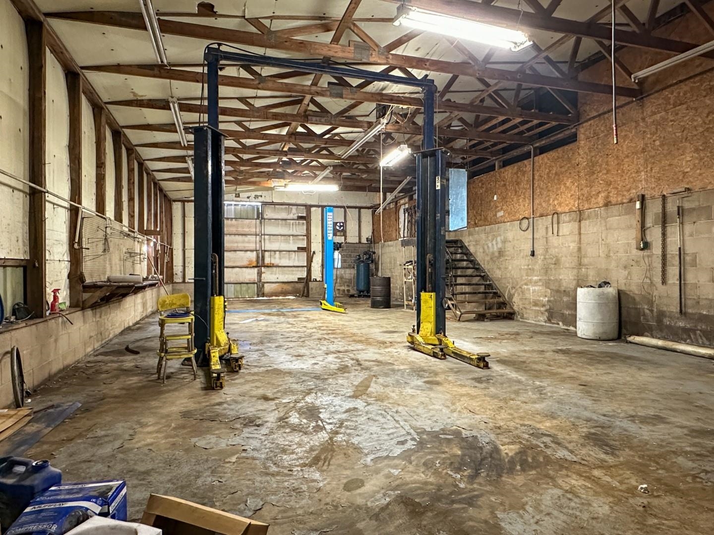 3166 Highway 62/412  Highland, AR