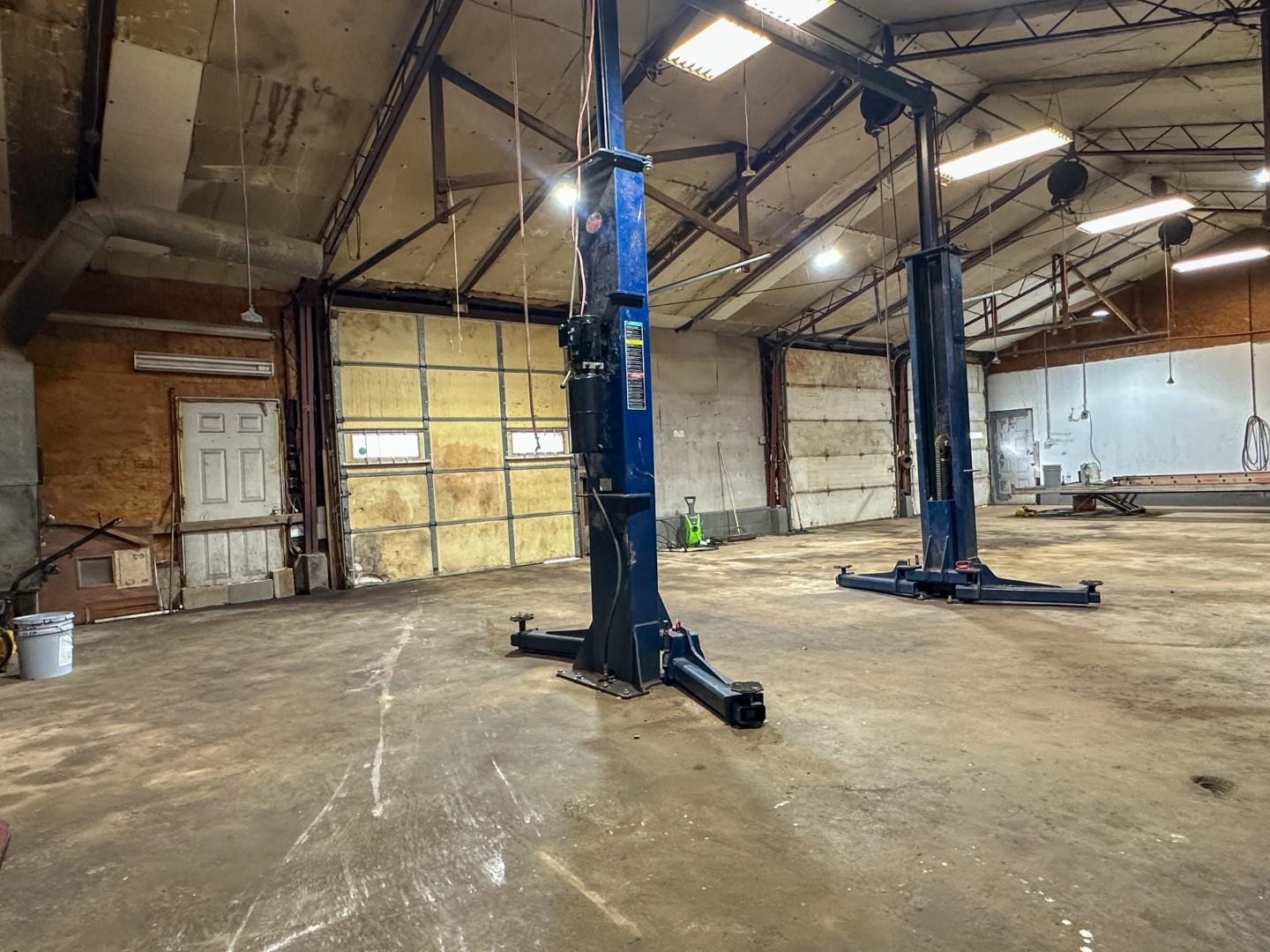 3166 Highway 62/412  Highland, AR