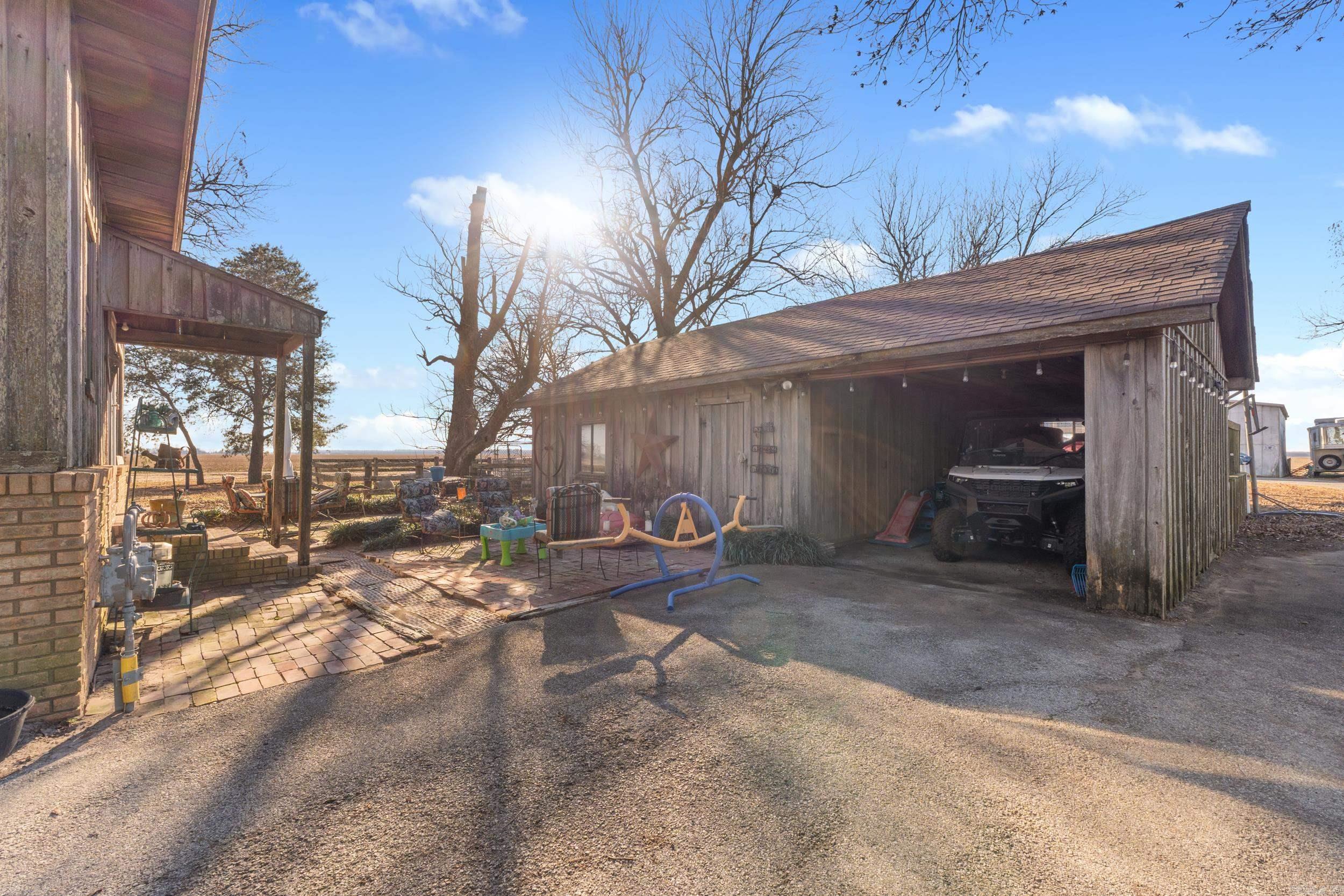 Hwy 135 South Black Oak, AR 72414