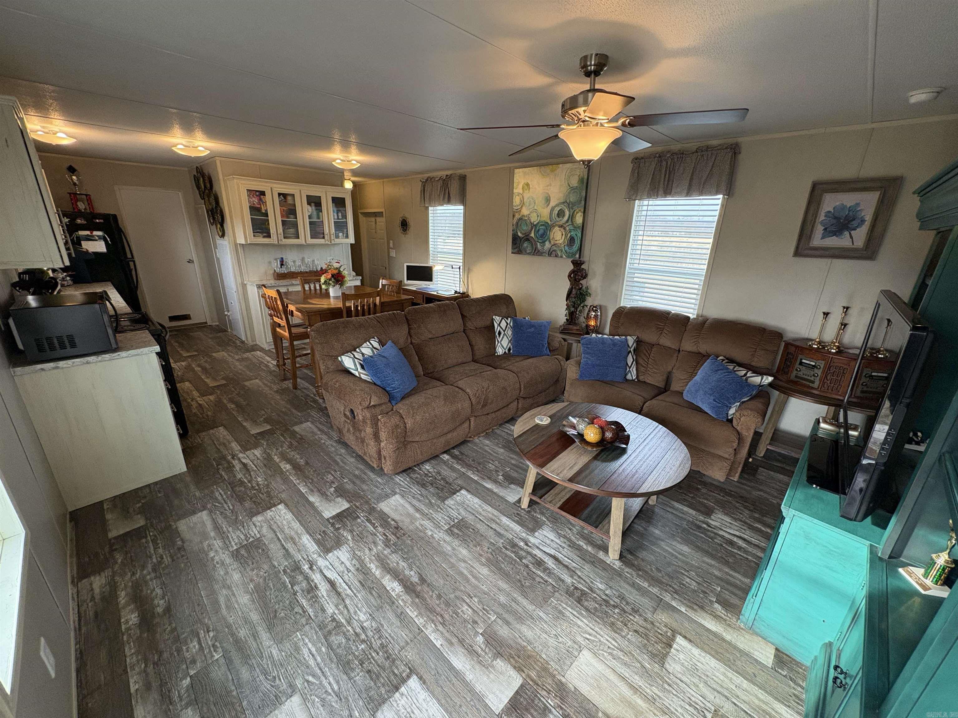 12 Autumnbrook  Conway, AR