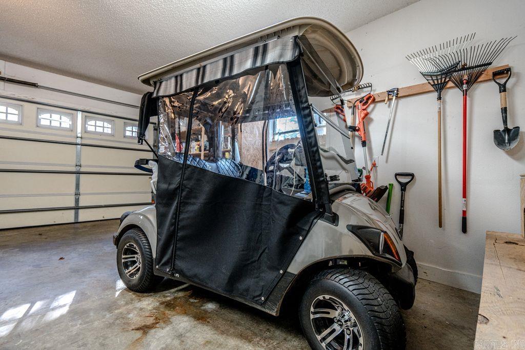 4 Narcisco Cir  Hot Springs Village, AR