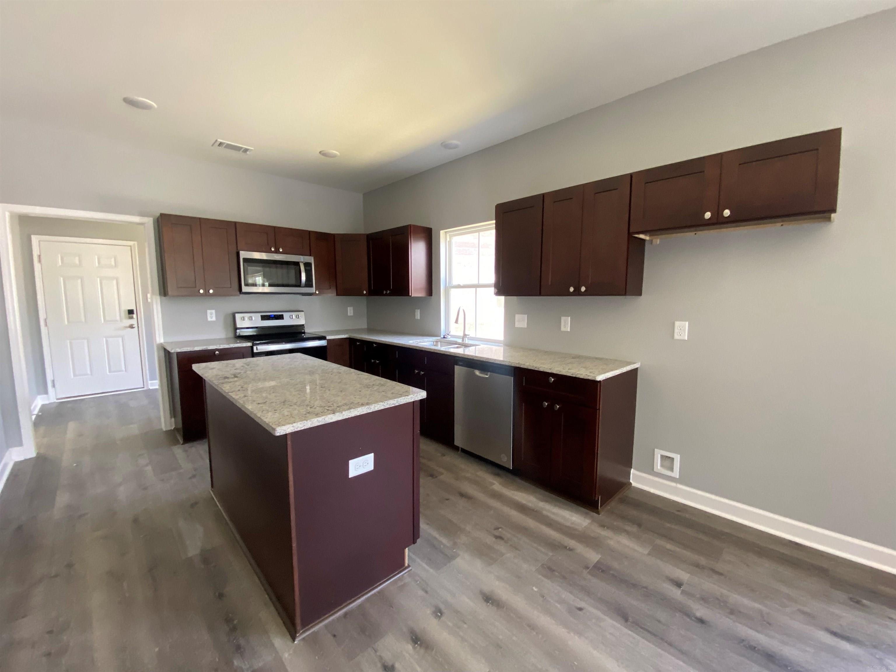 1009 Brookside  Little Rock, AR