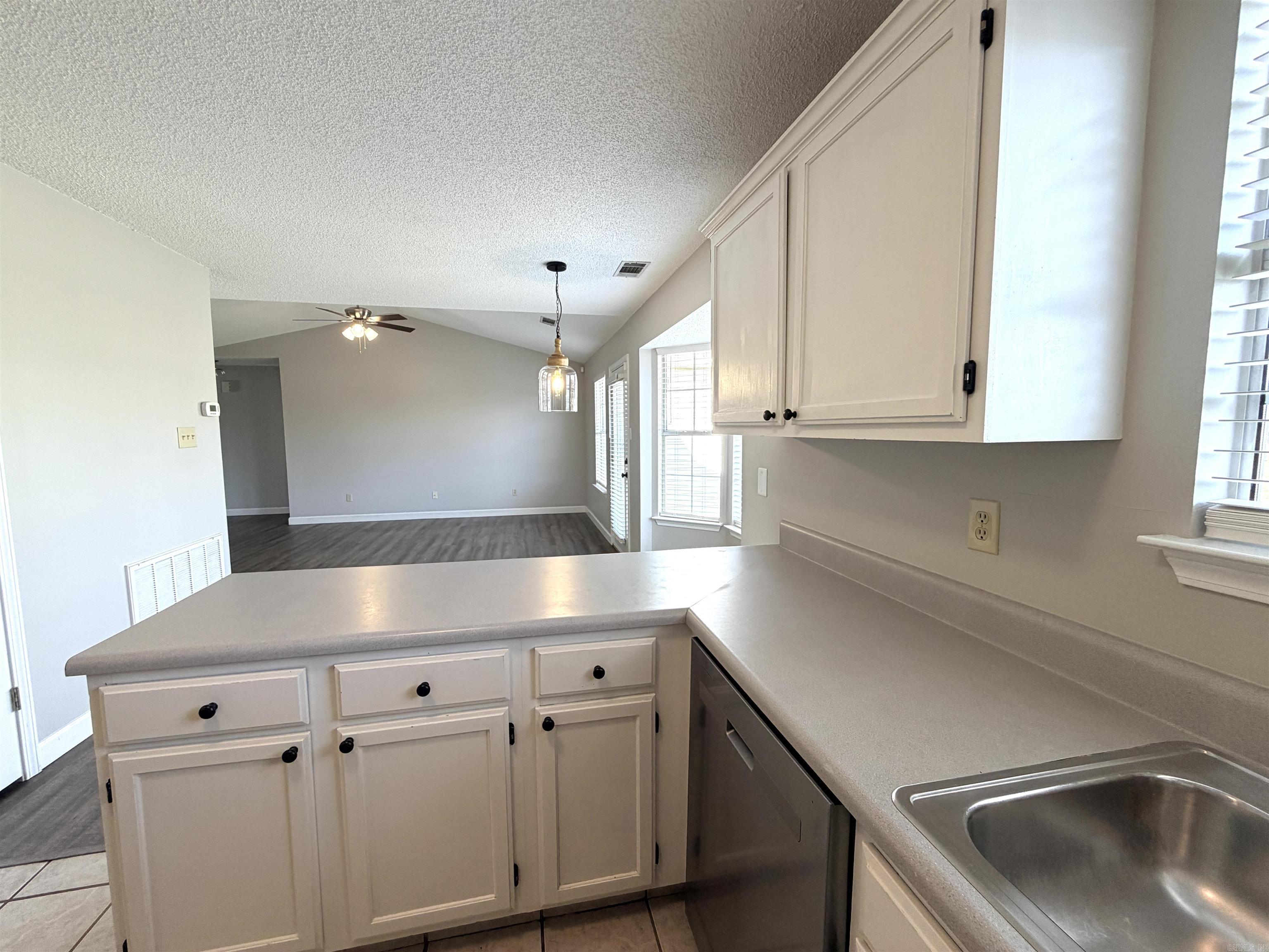 3604 Meadowlake  Bryant, AR