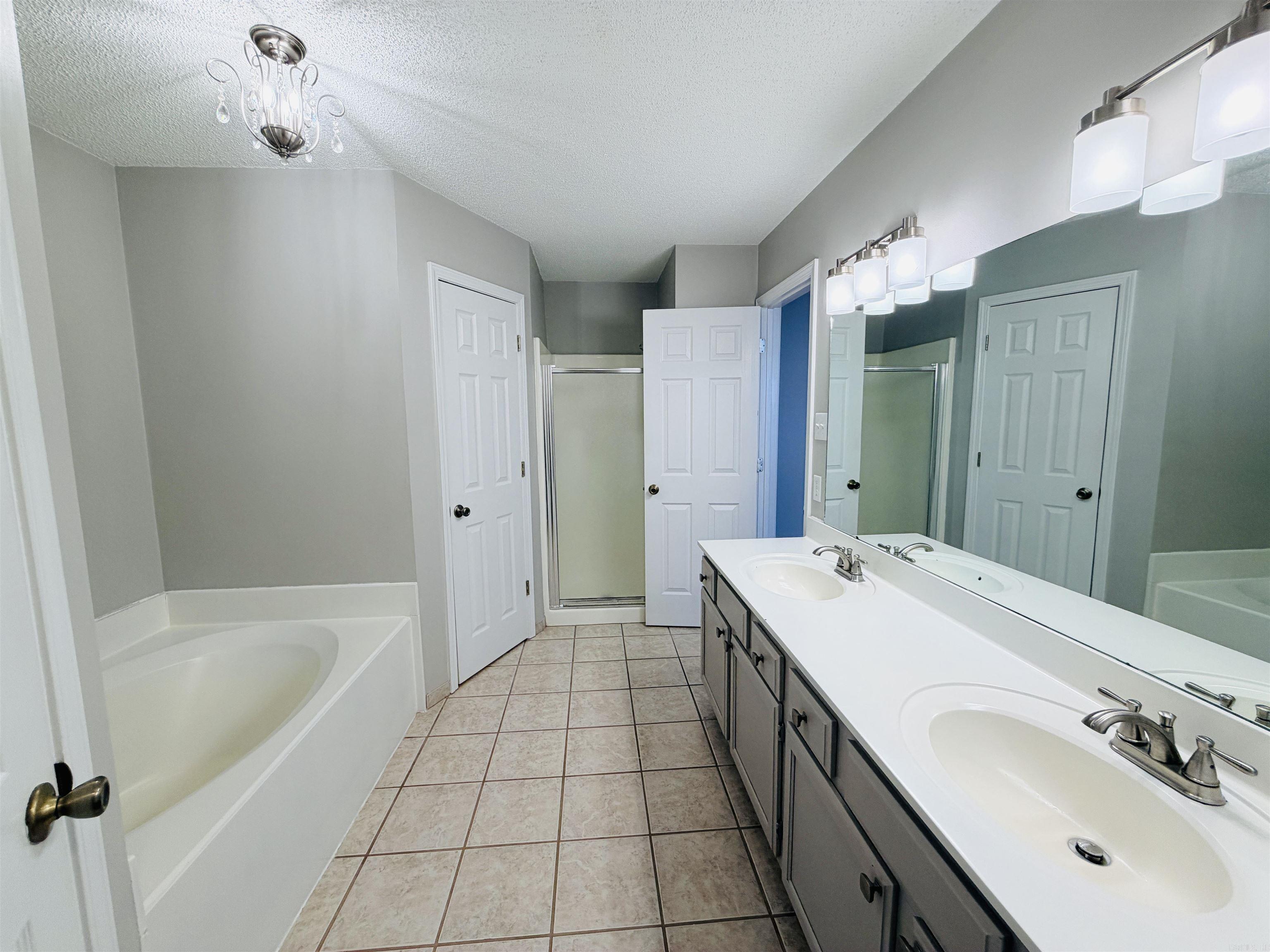 3604 Meadowlake  Bryant, AR