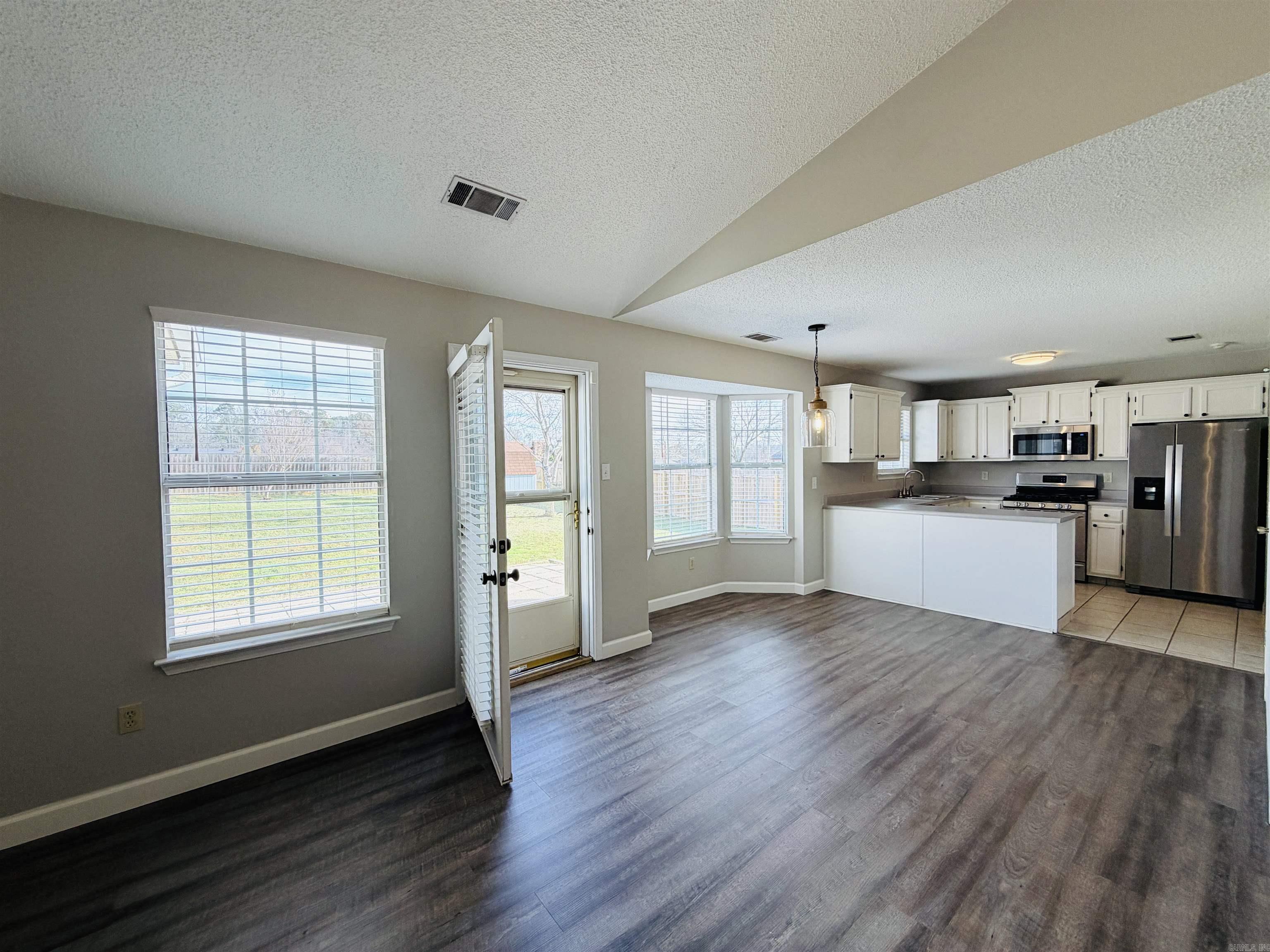 3604 Meadowlake  Bryant, AR