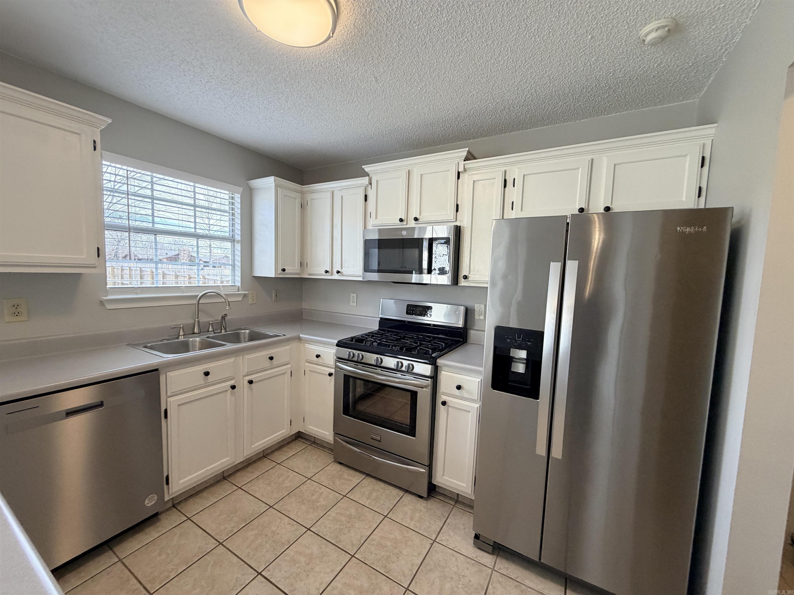 3604 Meadowlake  Bryant, AR