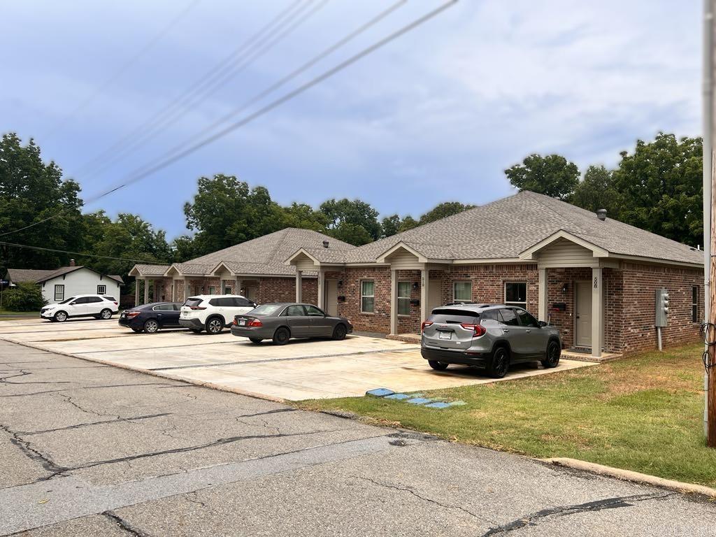 508 and 510 N Oak St  Searcy, AR