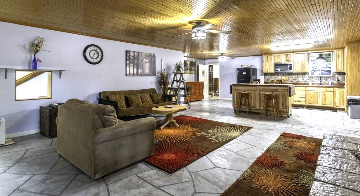 128 Powhatan  Cherokee Village, AR