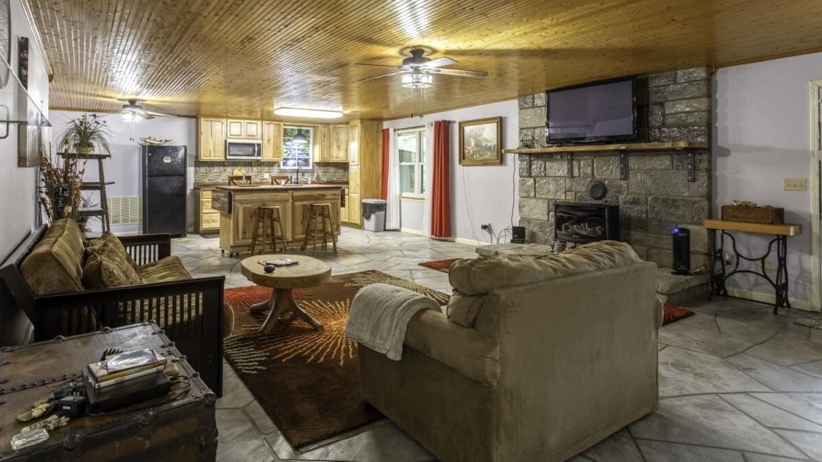 128 Powhatan  Cherokee Village, AR