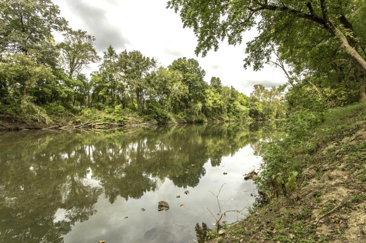 128 Powhatan  Cherokee Village, AR