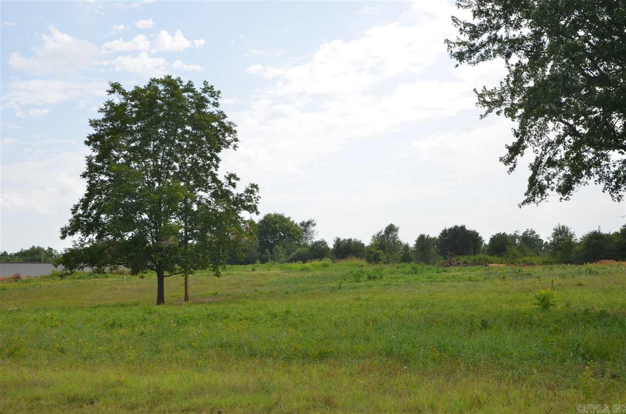 000 N Main St  Beebe, AR