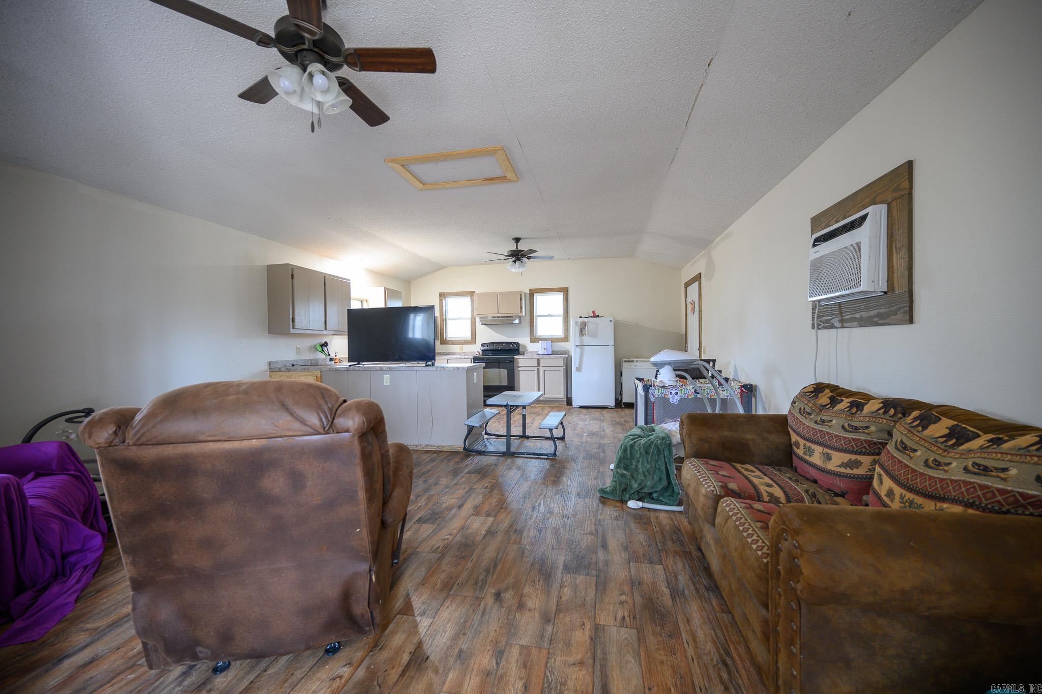 198 Polk Road 8  Wickes, AR