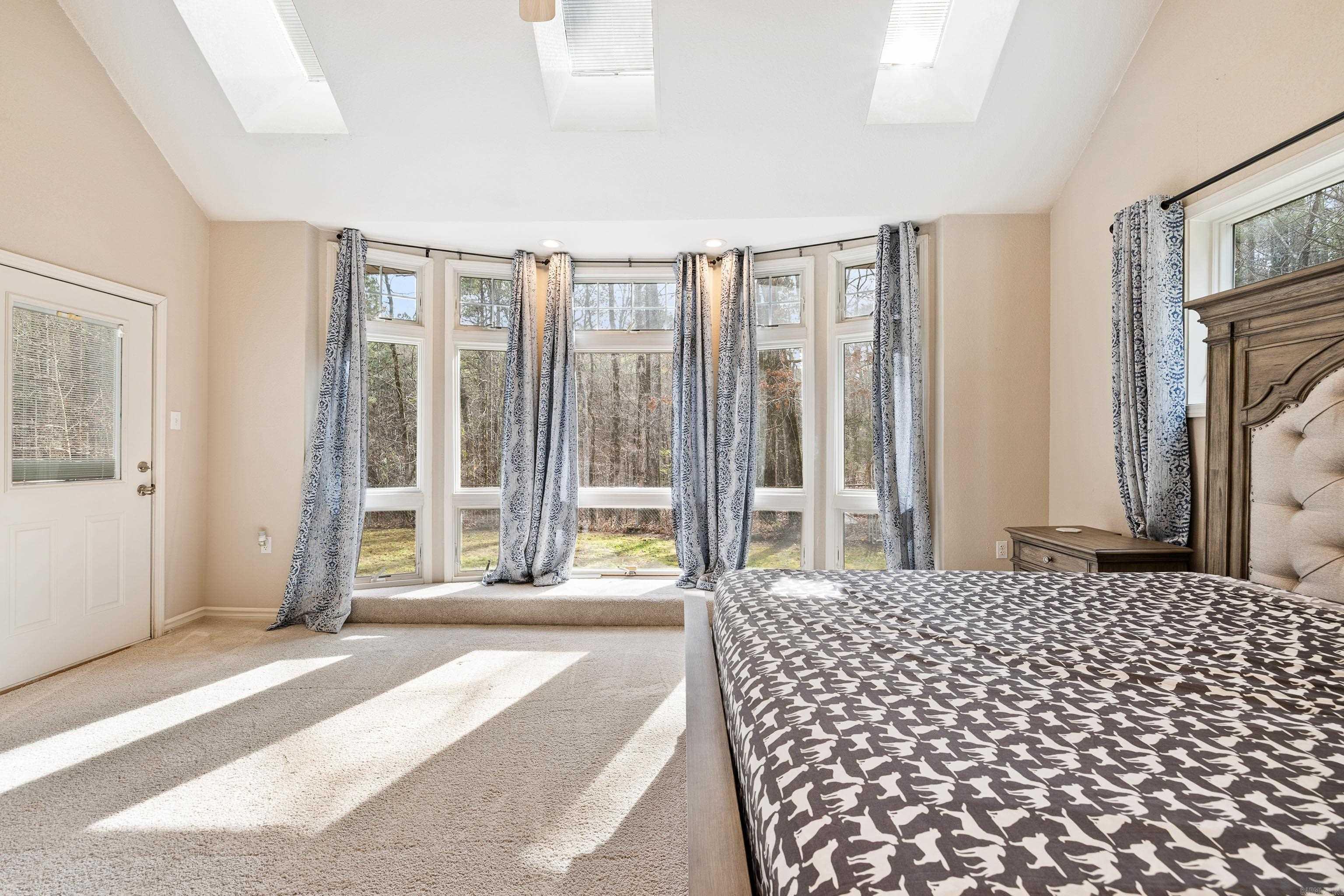 529 Owl Creek  Royal, AR