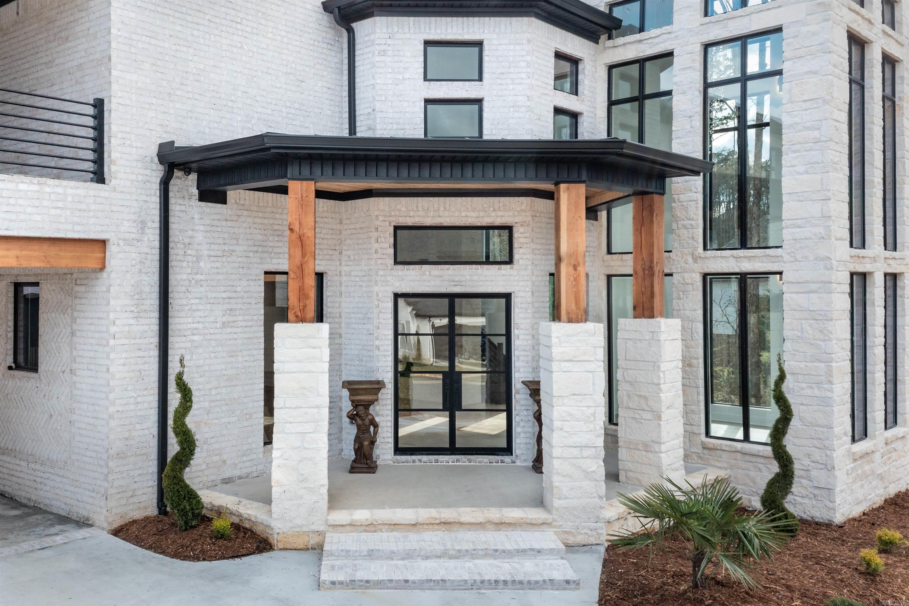 131 HALLEN  Little Rock, AR