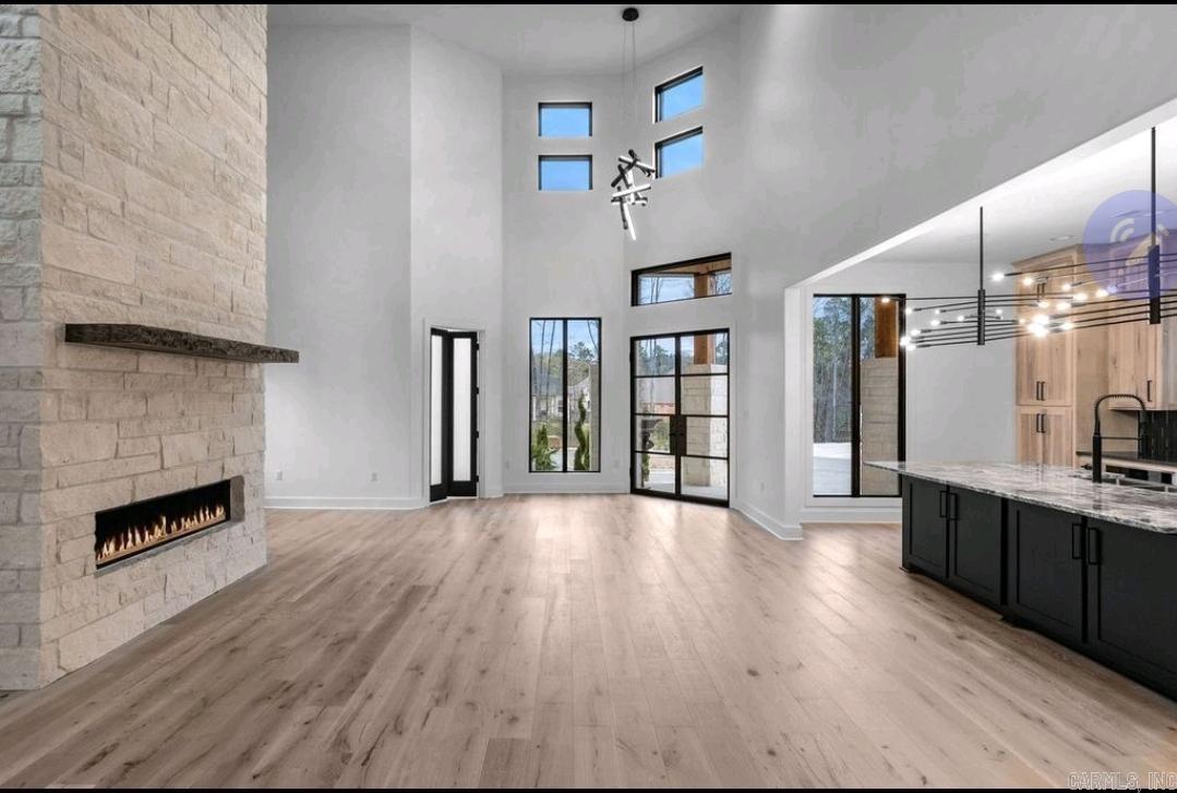 131 HALLEN  Little Rock, AR