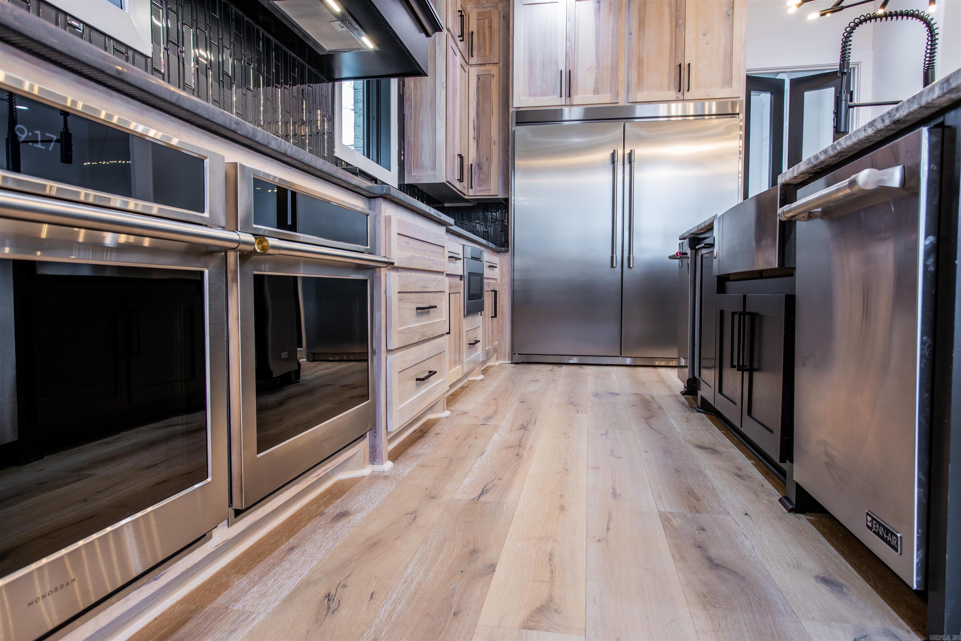 131 HALLEN  Little Rock, AR