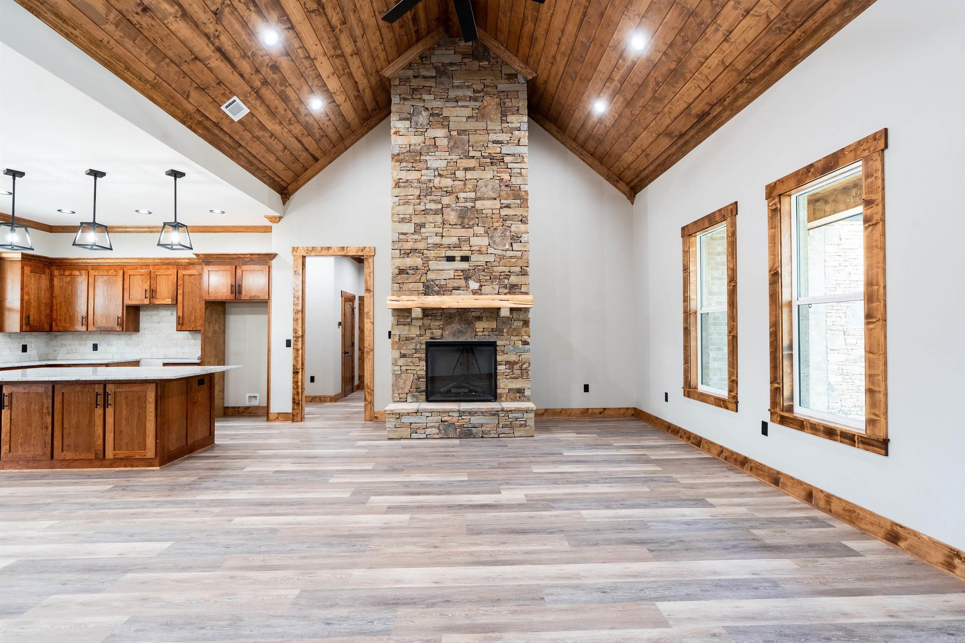 60 Mountain Aire  Heber Springs, AR