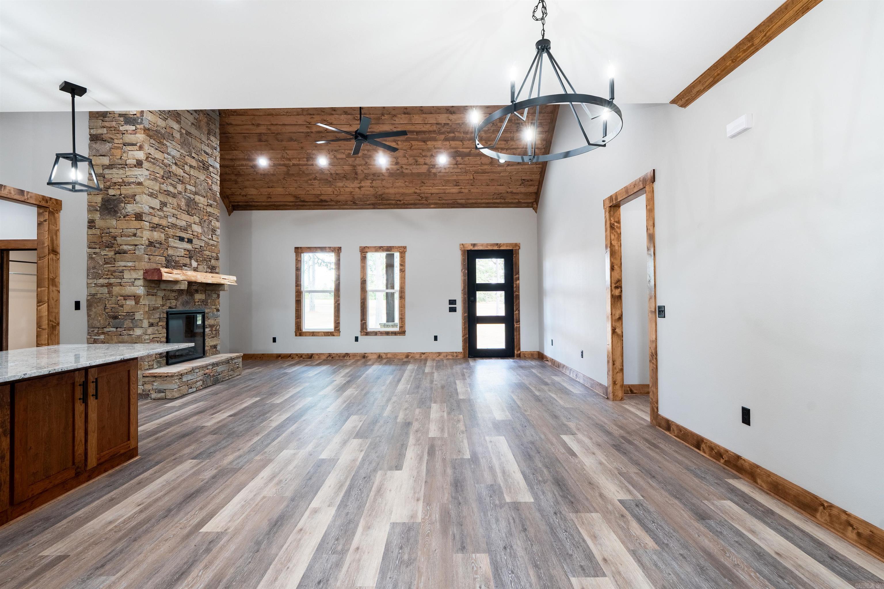 60 Mountain Aire  Heber Springs, AR