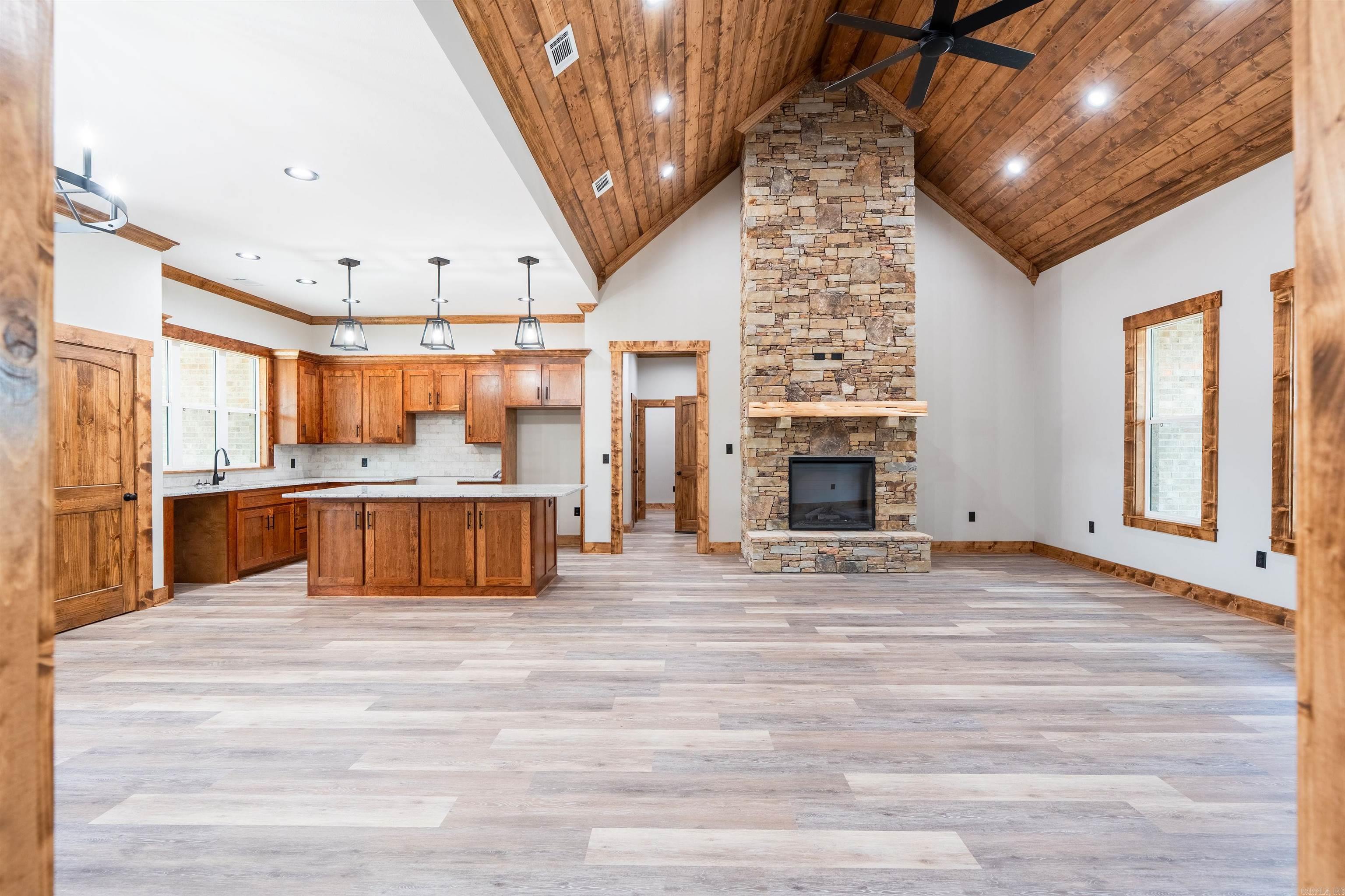 60 Mountain Aire  Heber Springs, AR