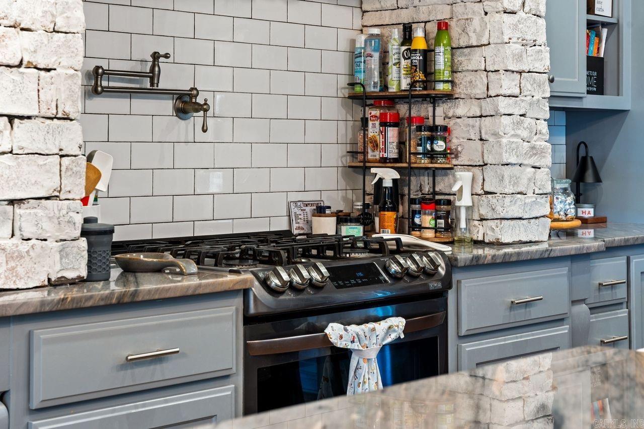 5017 ROLLING MEADOW  Benton, AR