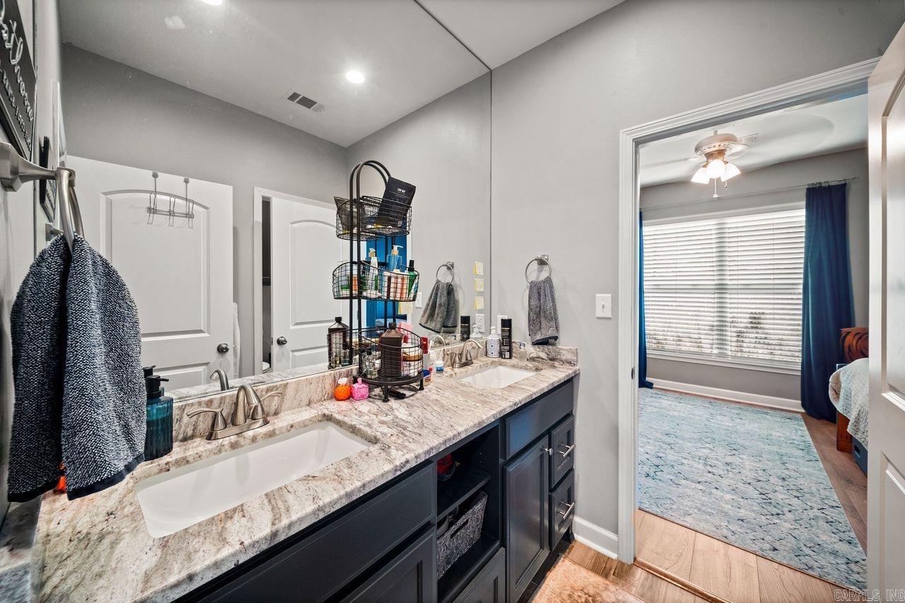 5017 ROLLING MEADOW  Benton, AR