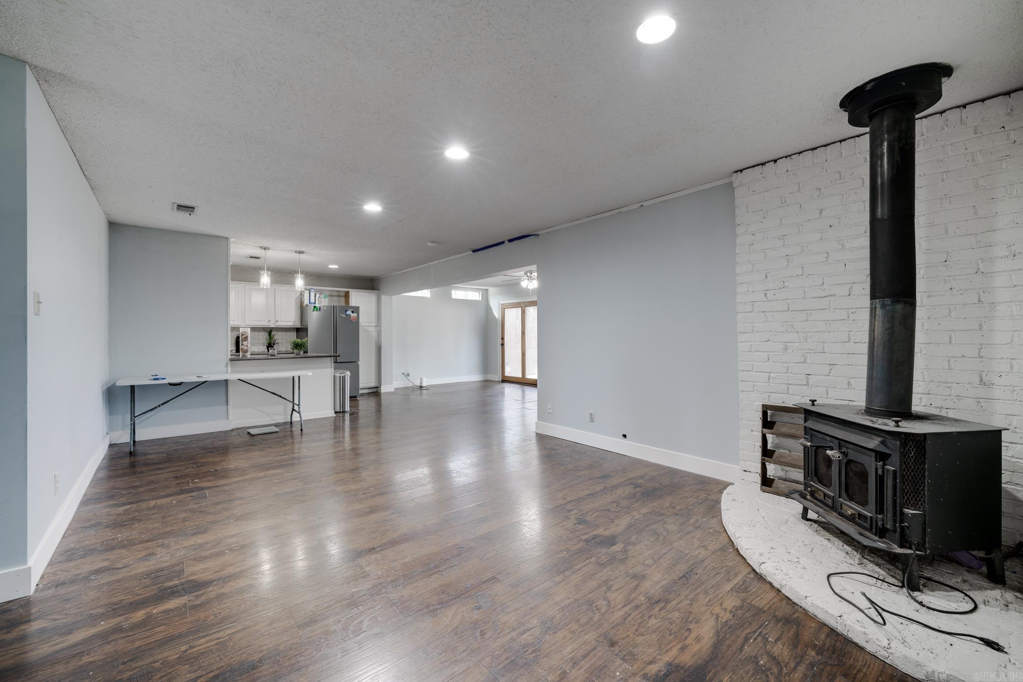 16 Glenbrook  Sherwood, AR