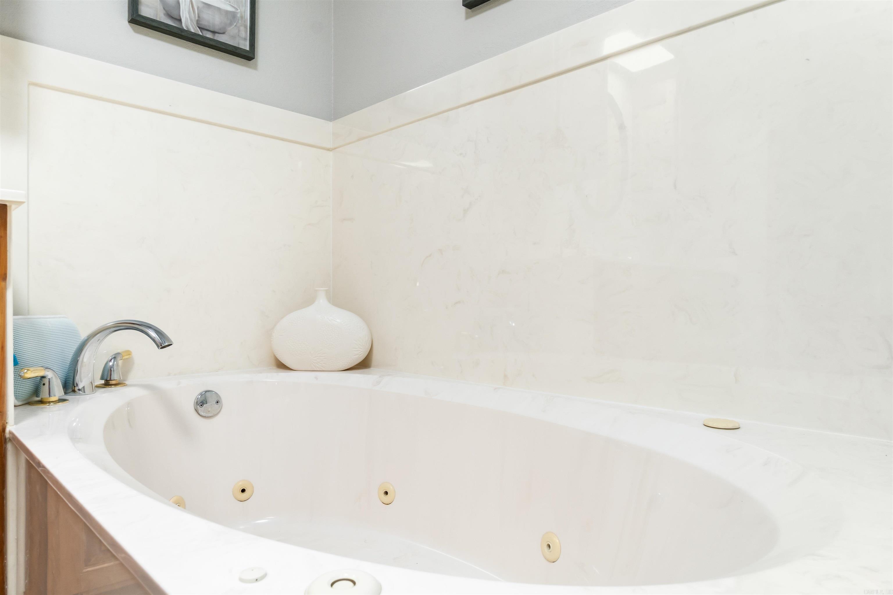 23 Darro  Hot Springs Village, AR