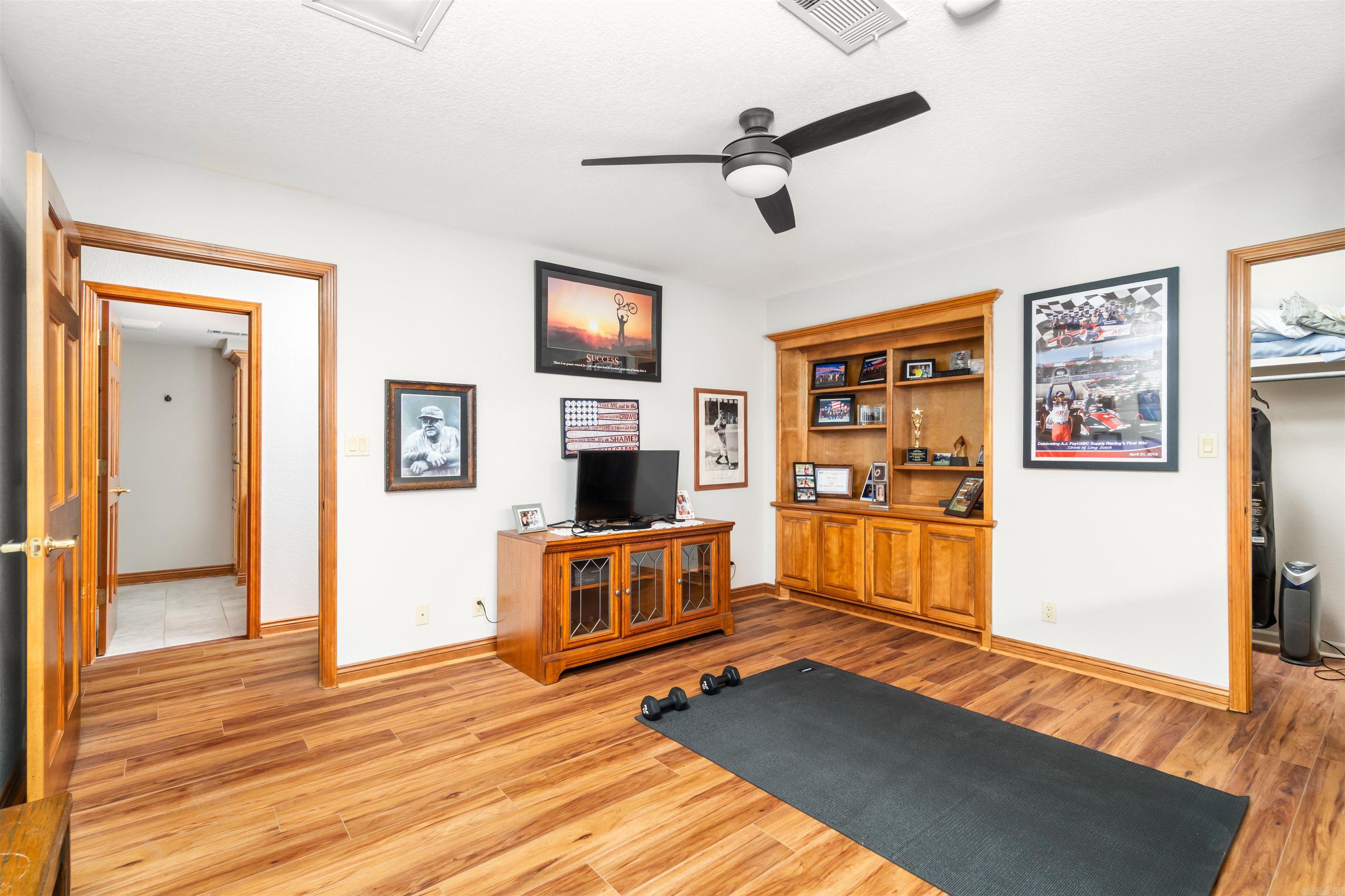 23 Darro  Hot Springs Village, AR