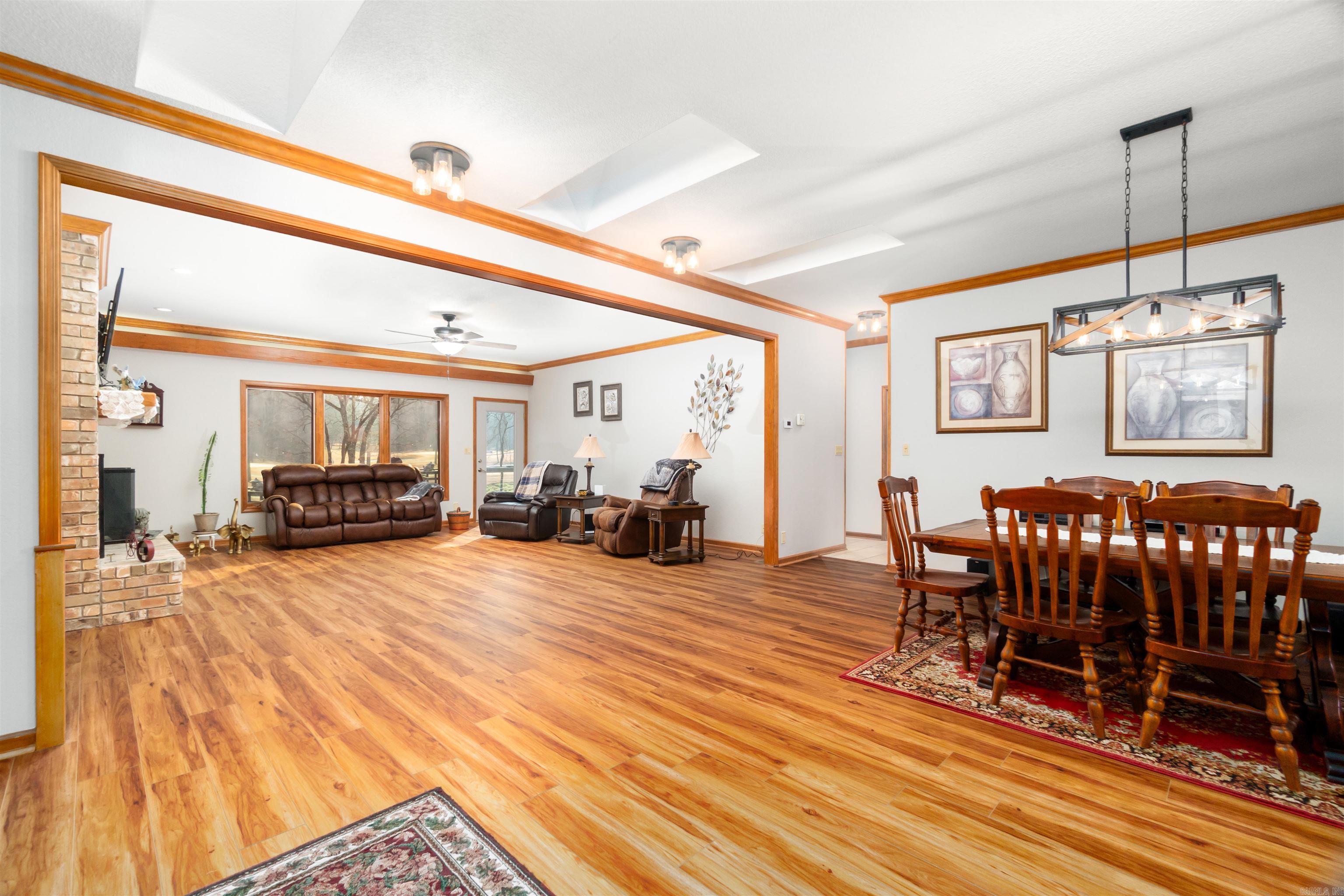 23 Darro  Hot Springs Village, AR