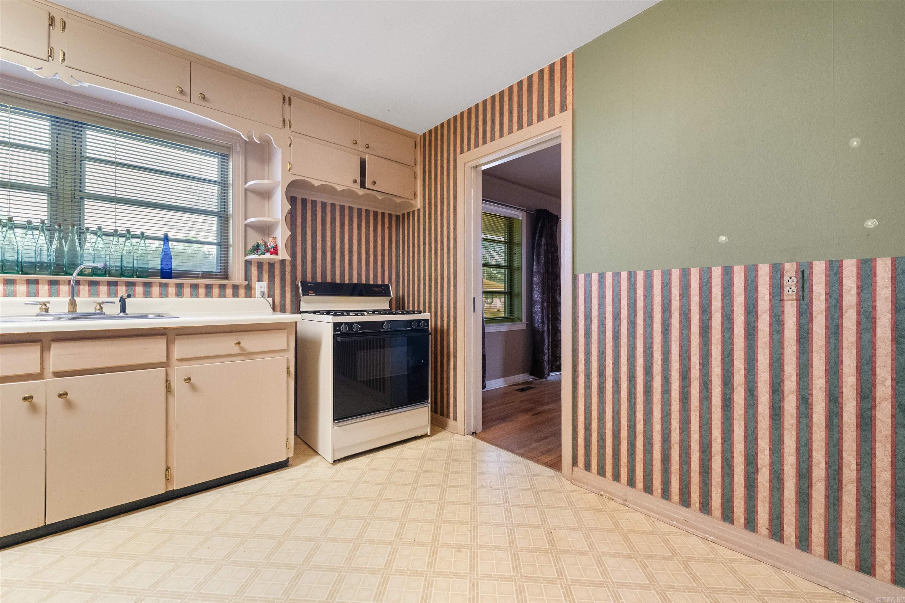 318 W J  North Little Rock, AR