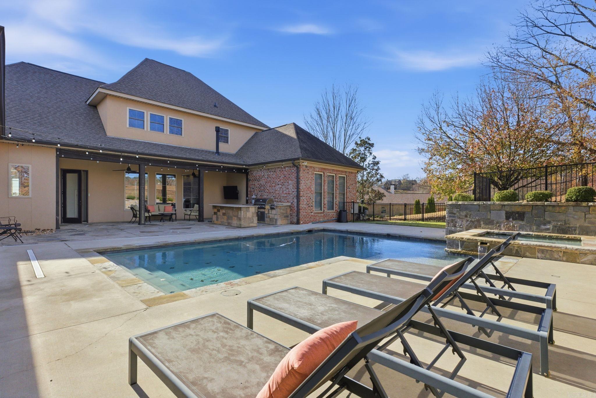 215 Fairplay  Hot Springs, AR