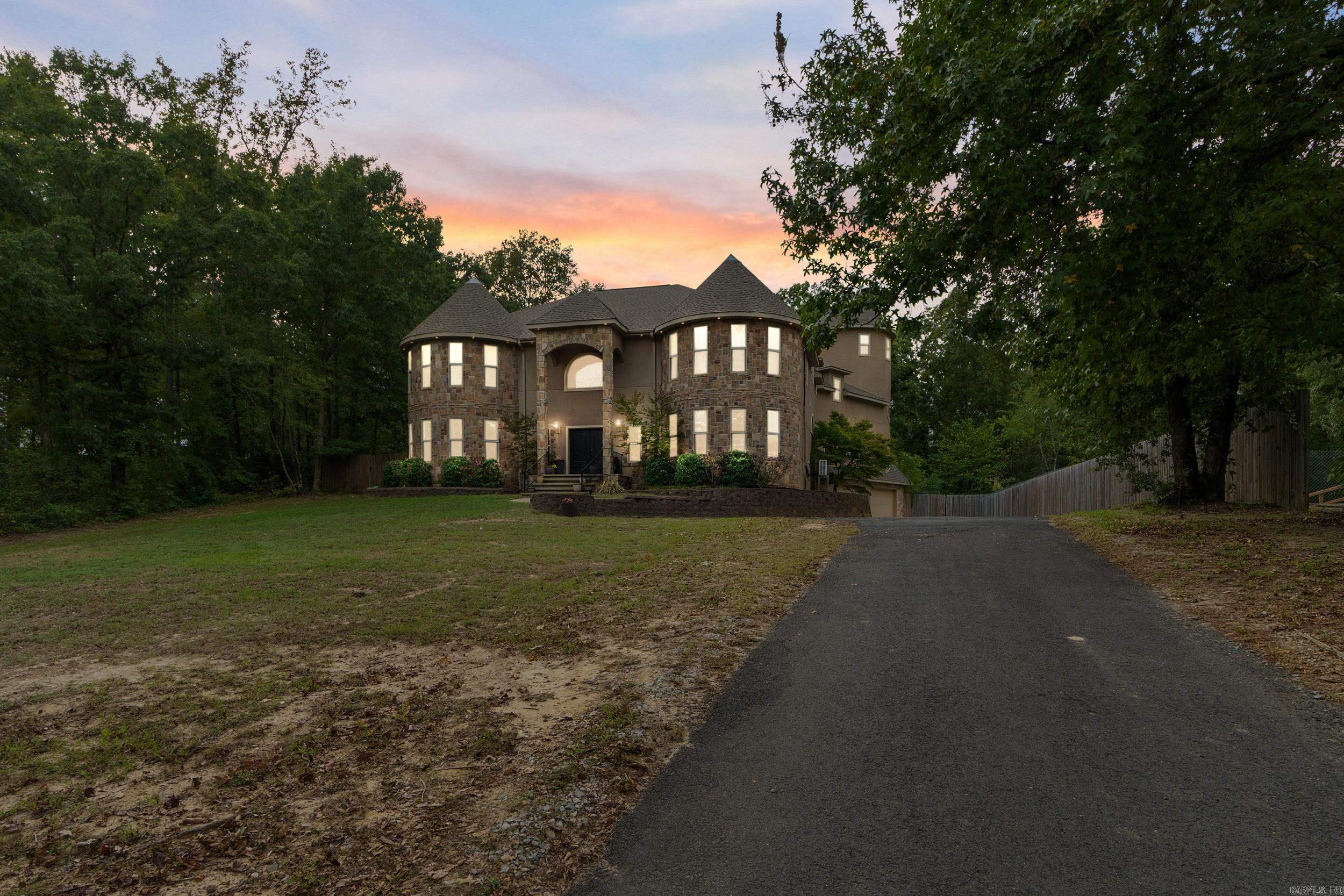 1045 Scarlett  Bauxite, AR