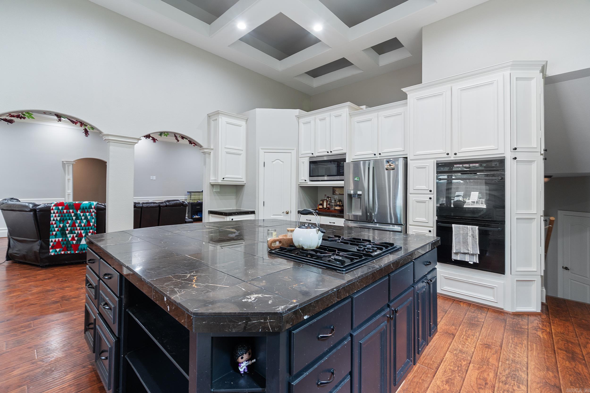 1045 Scarlett  Bauxite, AR