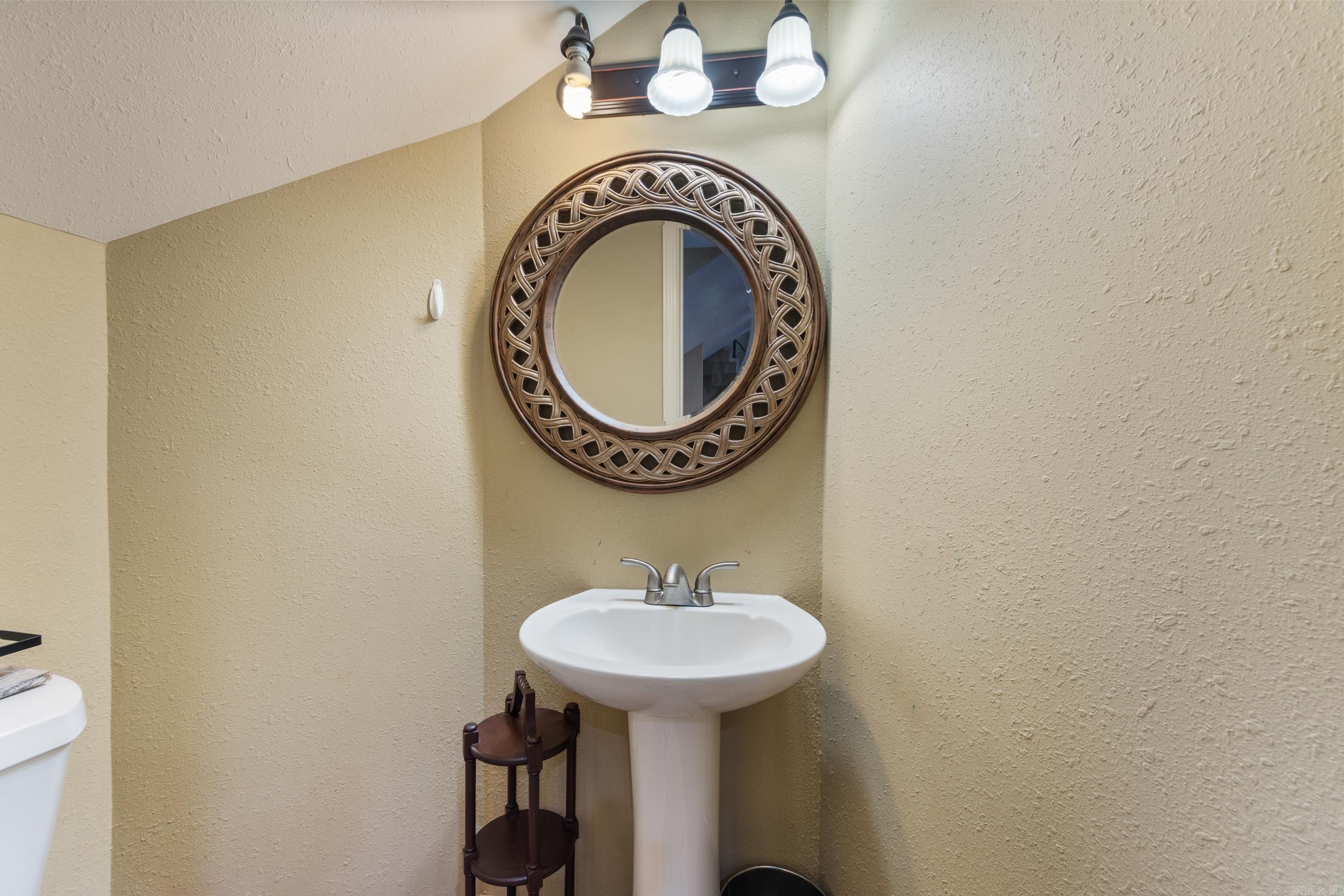 1045 Scarlett  Bauxite, AR