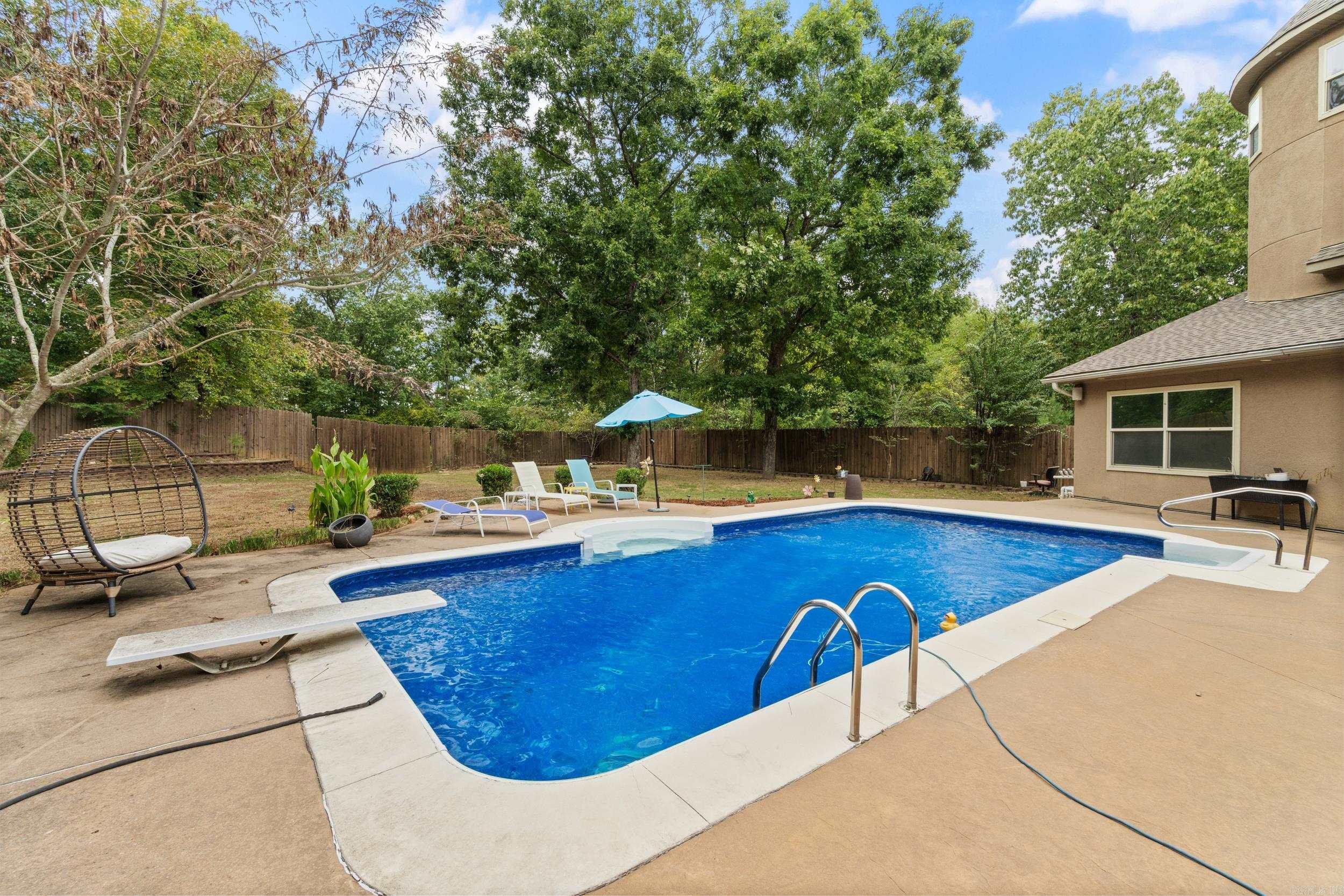 1045 Scarlett  Bauxite, AR