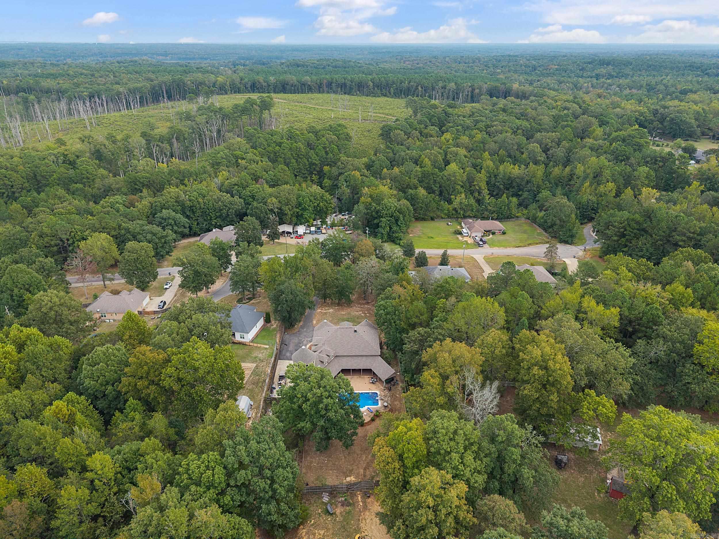 1045 Scarlett  Bauxite, AR