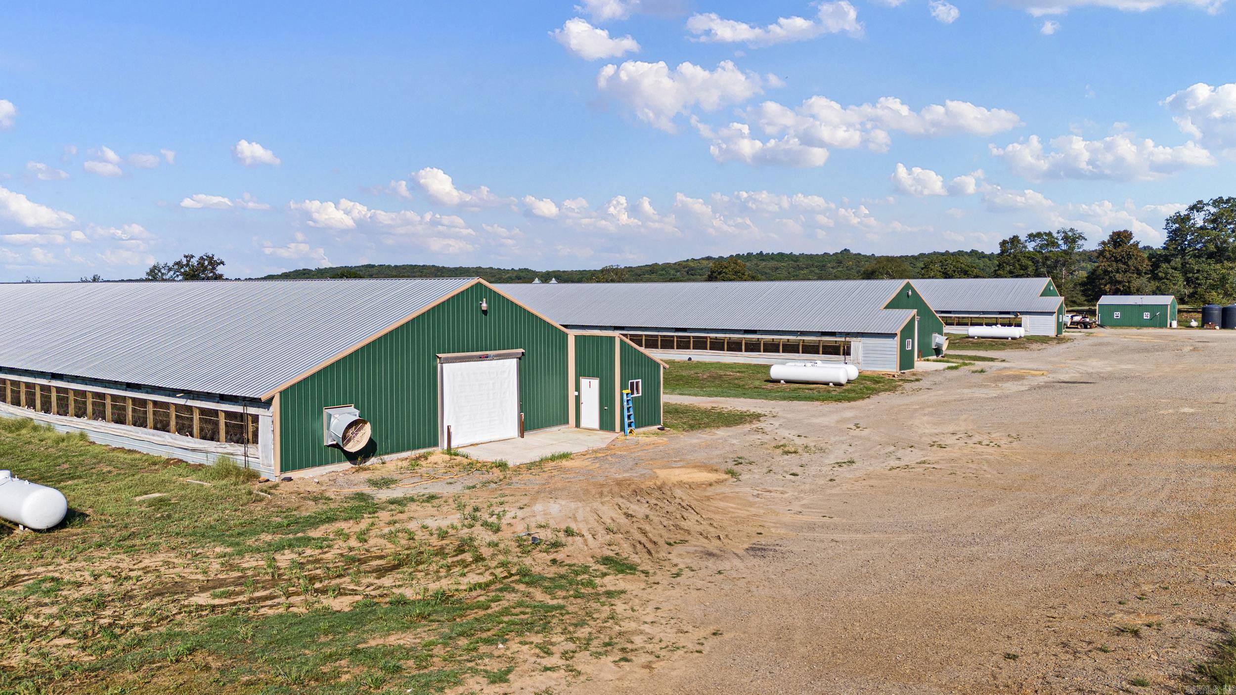 6639 Carriage  Mulberry, AR