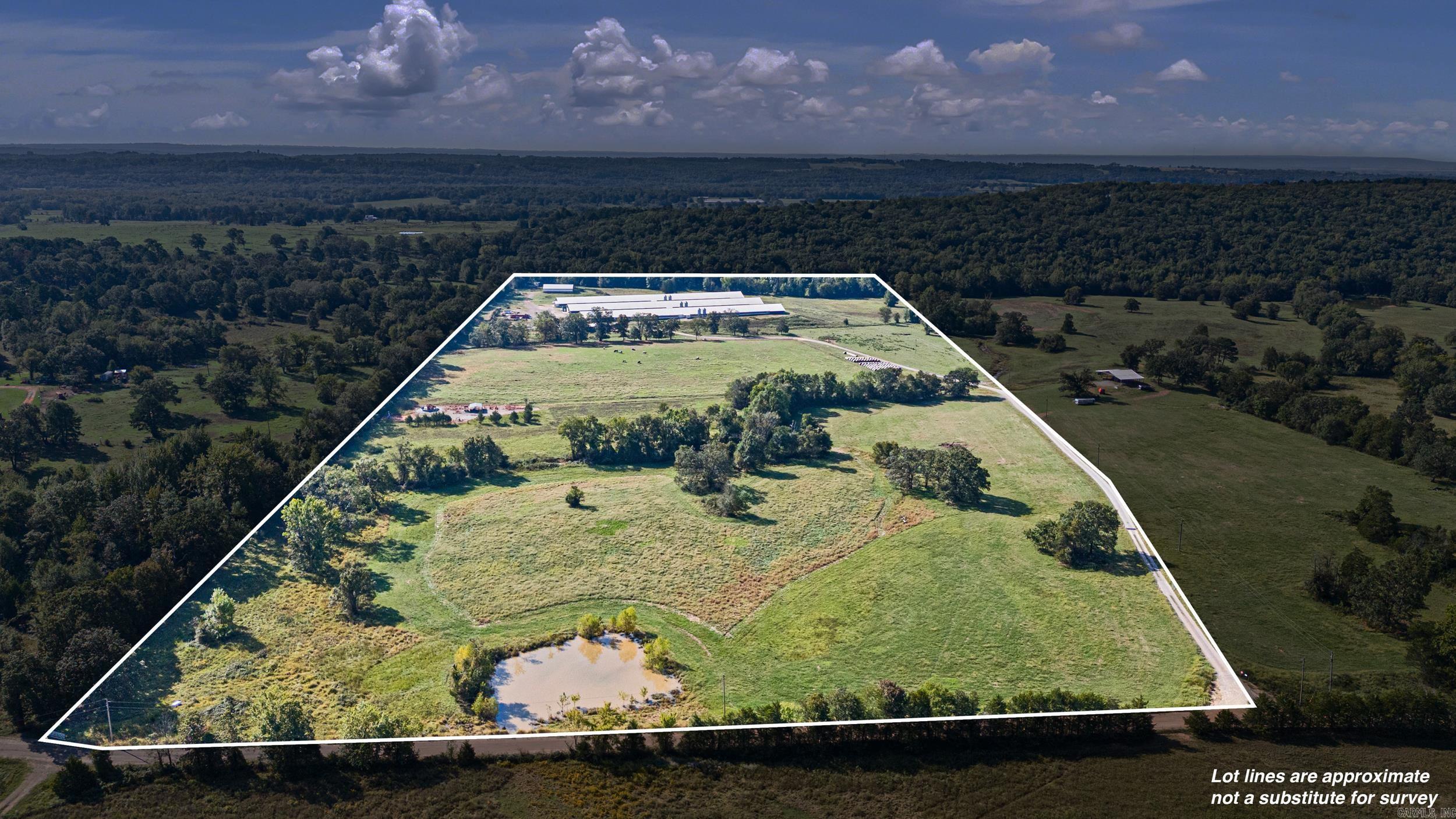 6639 Carriage  Mulberry, AR