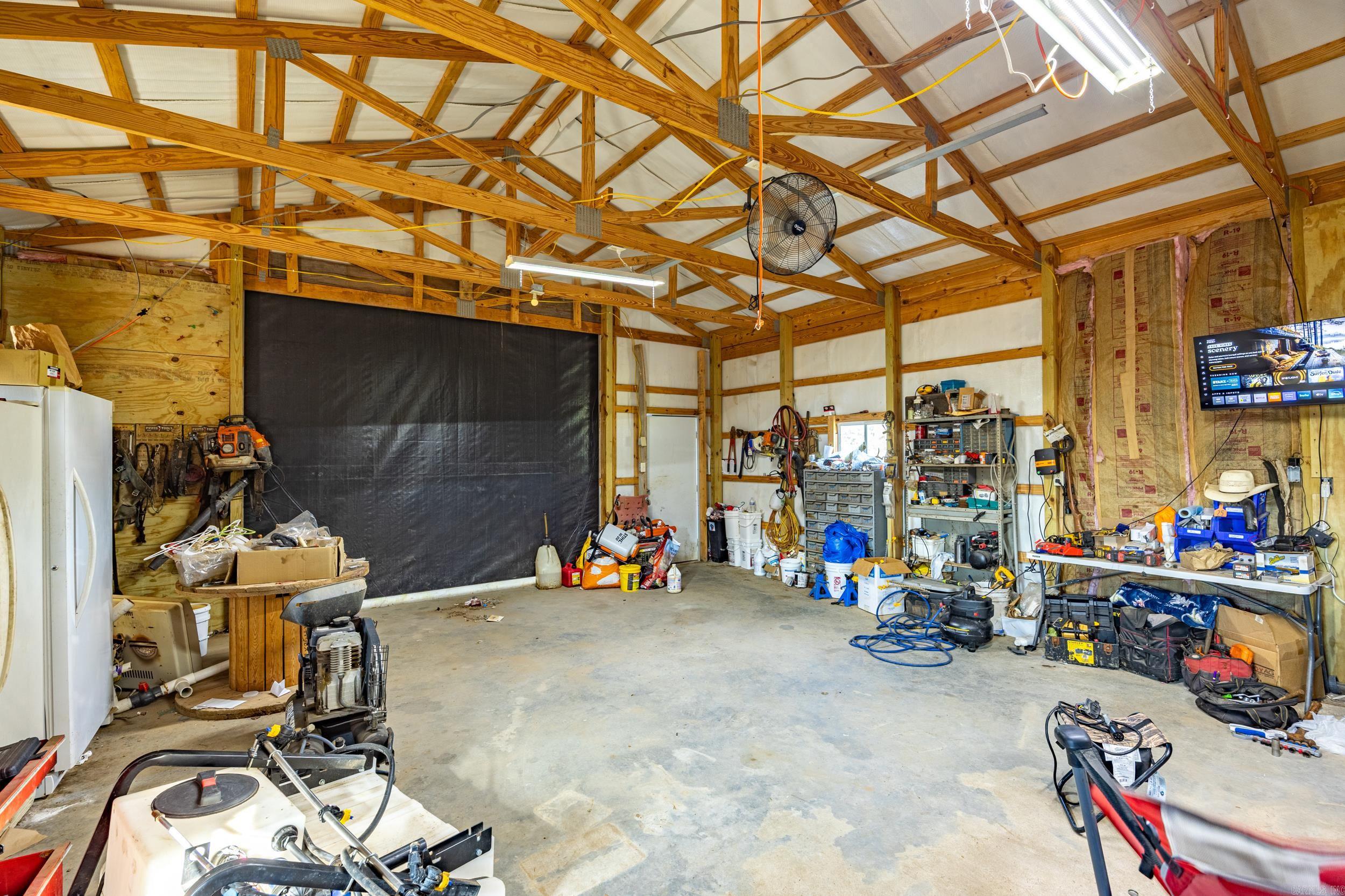 6639 Carriage  Mulberry, AR