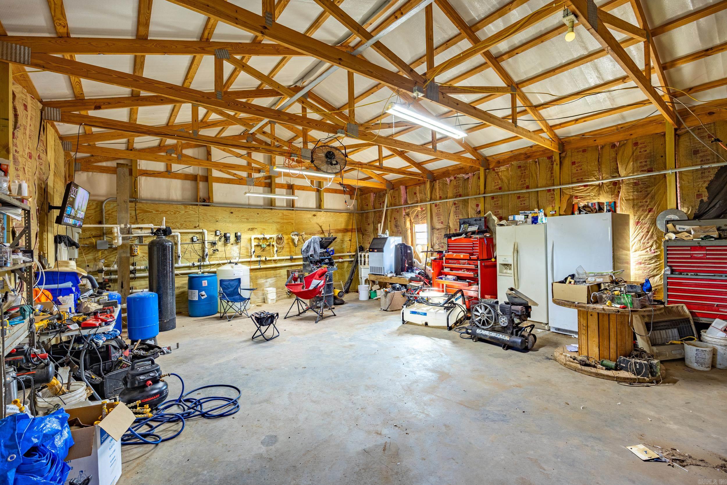 6639 Carriage  Mulberry, AR