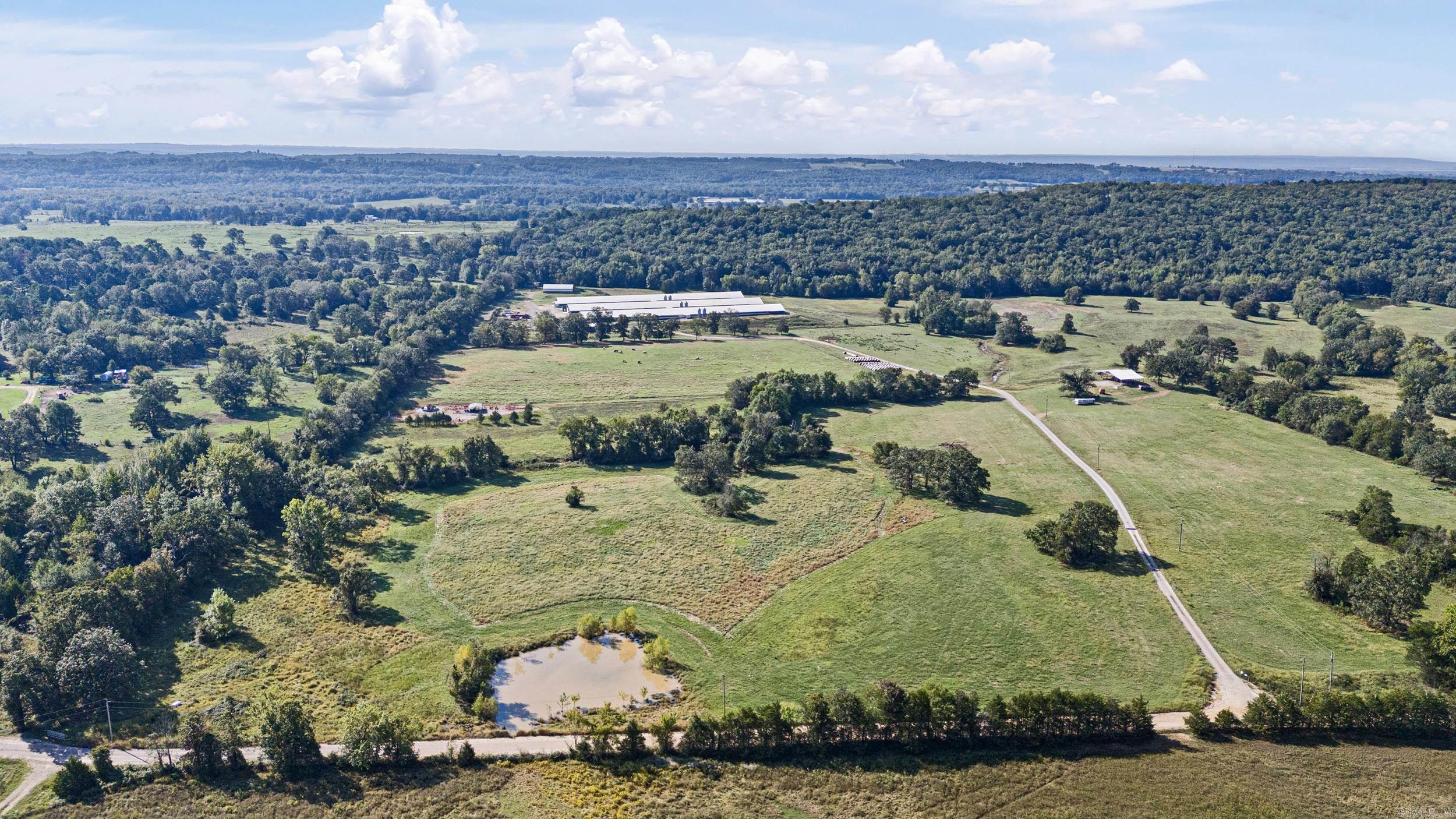 6639 Carriage  Mulberry, AR