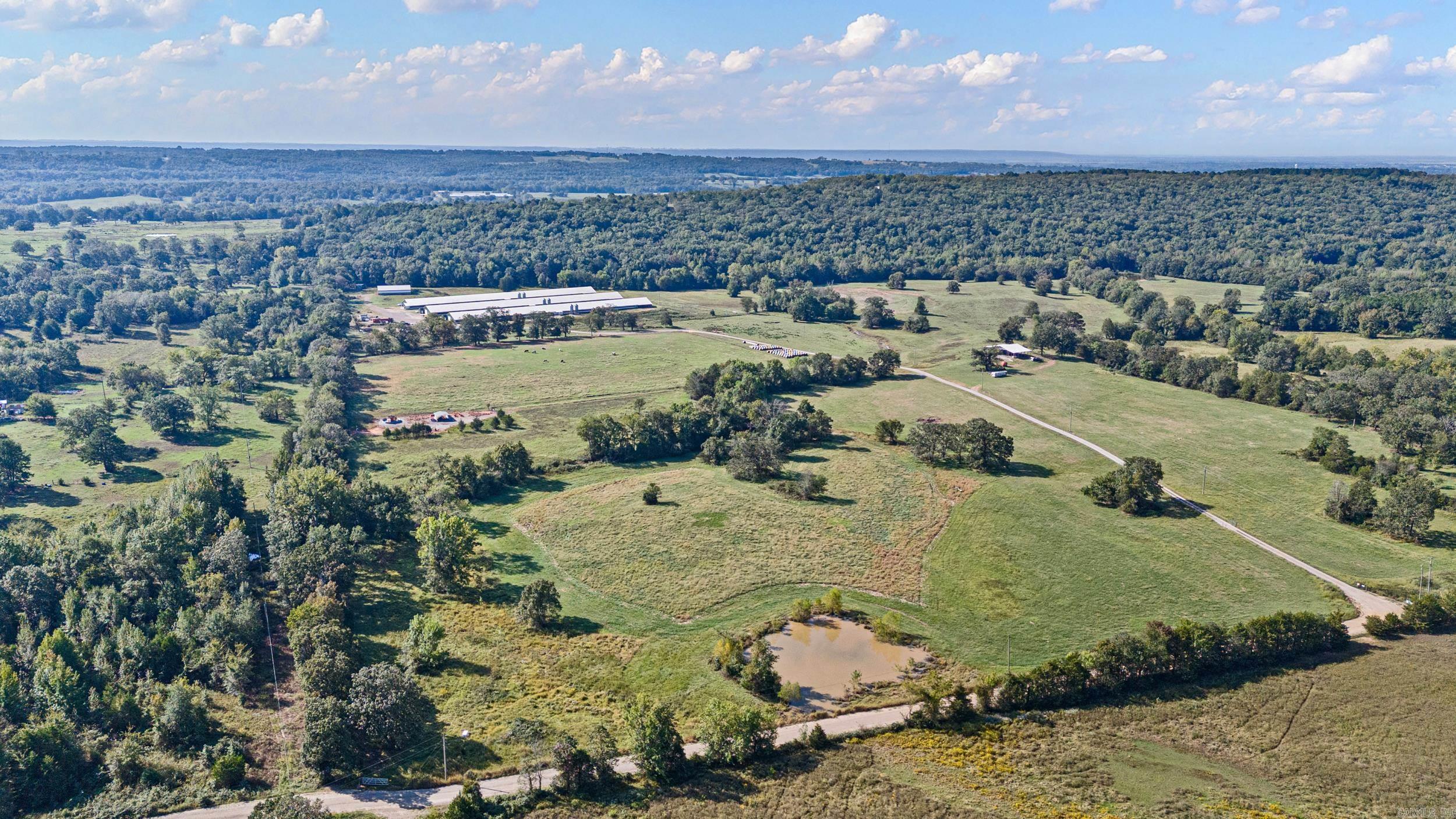 6639 Carriage  Mulberry, AR