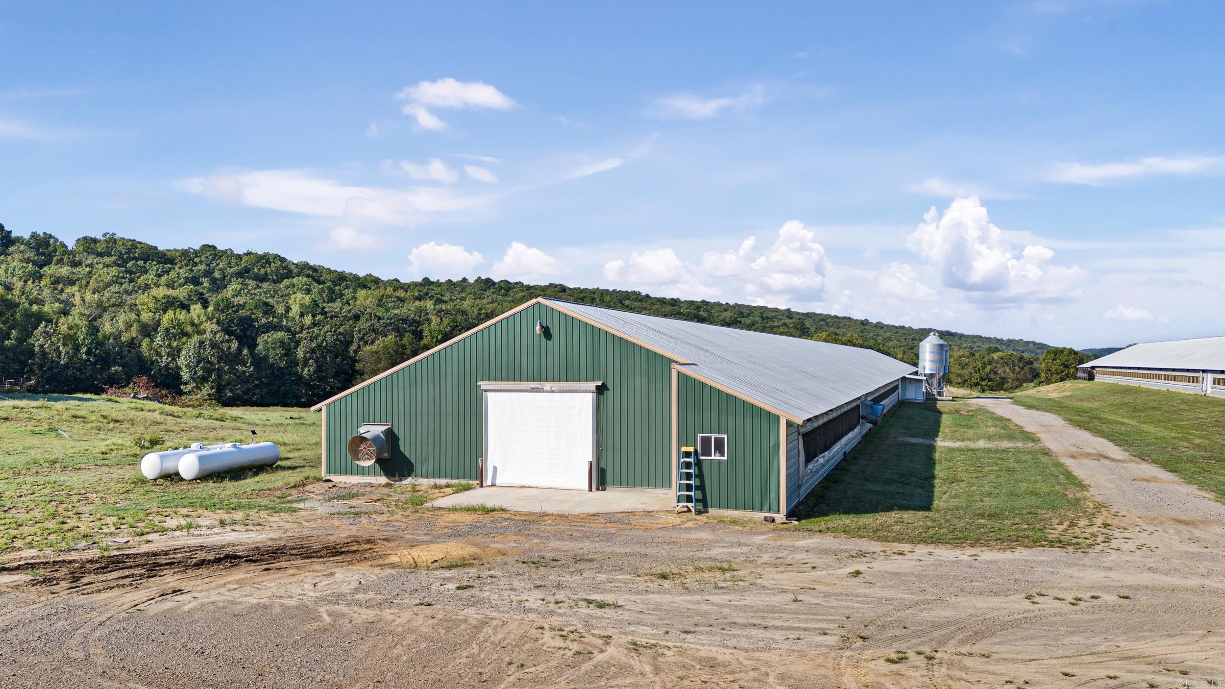 6639 Carriage  Mulberry, AR