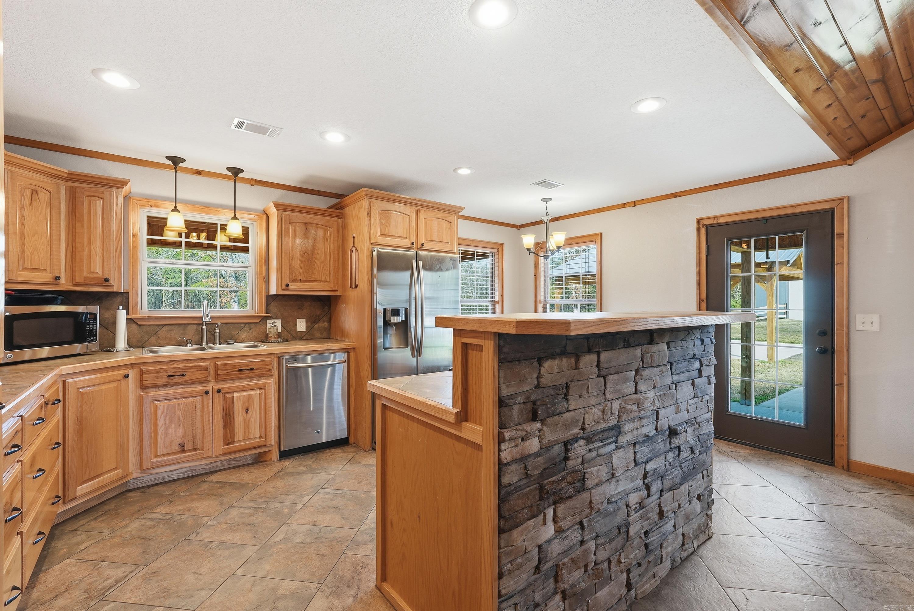 18 Kenwood Cove Greenbrier, AR 72058