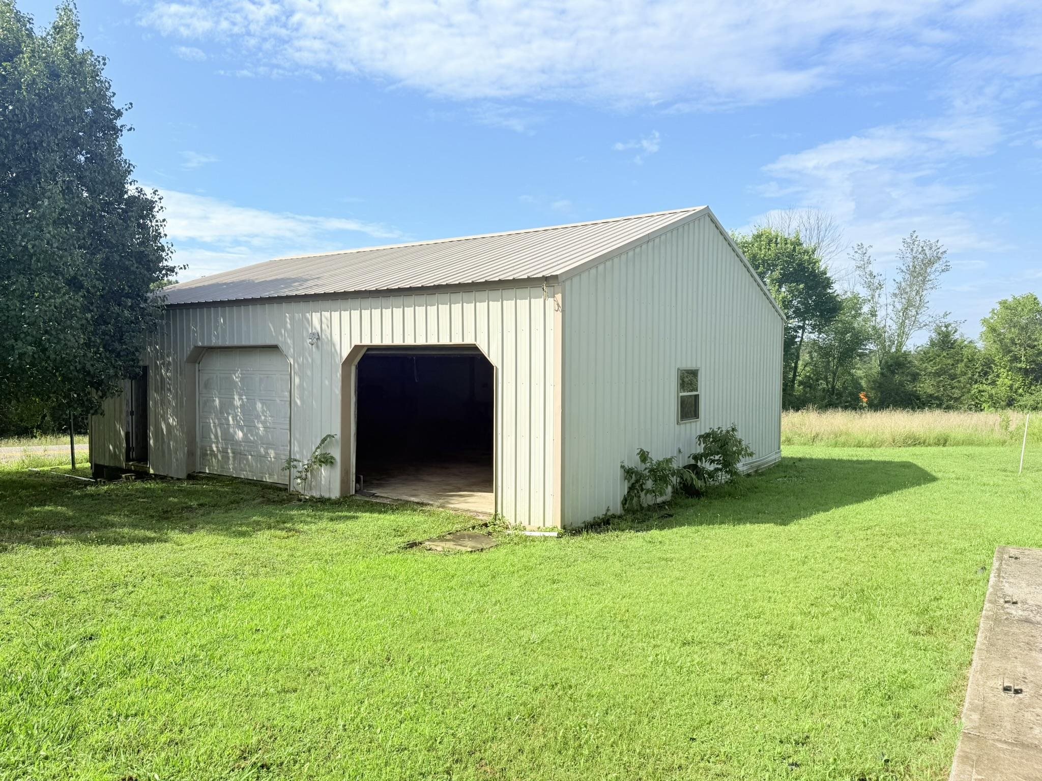 6145 Hwy 9 South  Salem, AR