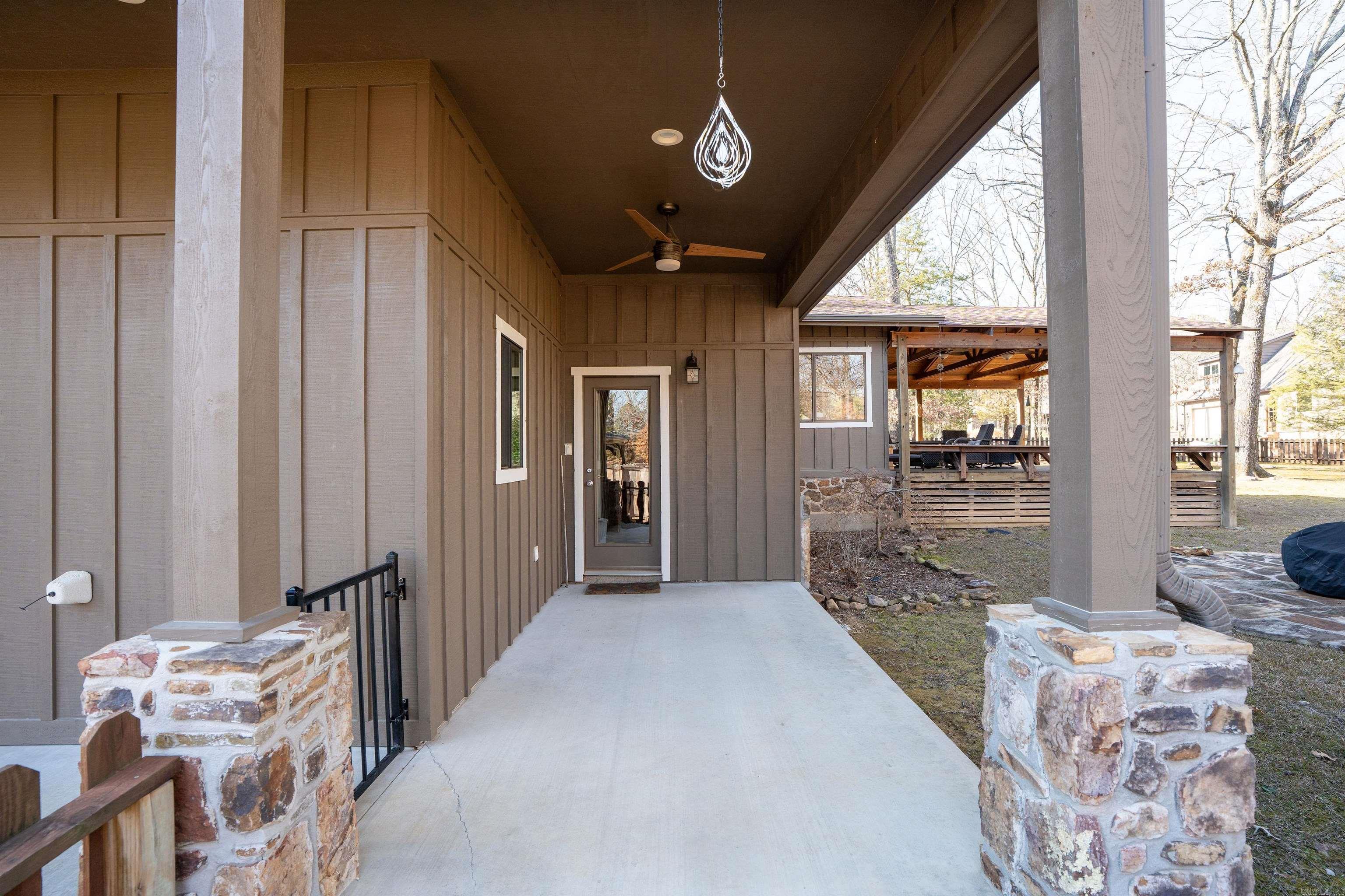 905 Fox Chase  Heber Springs, AR