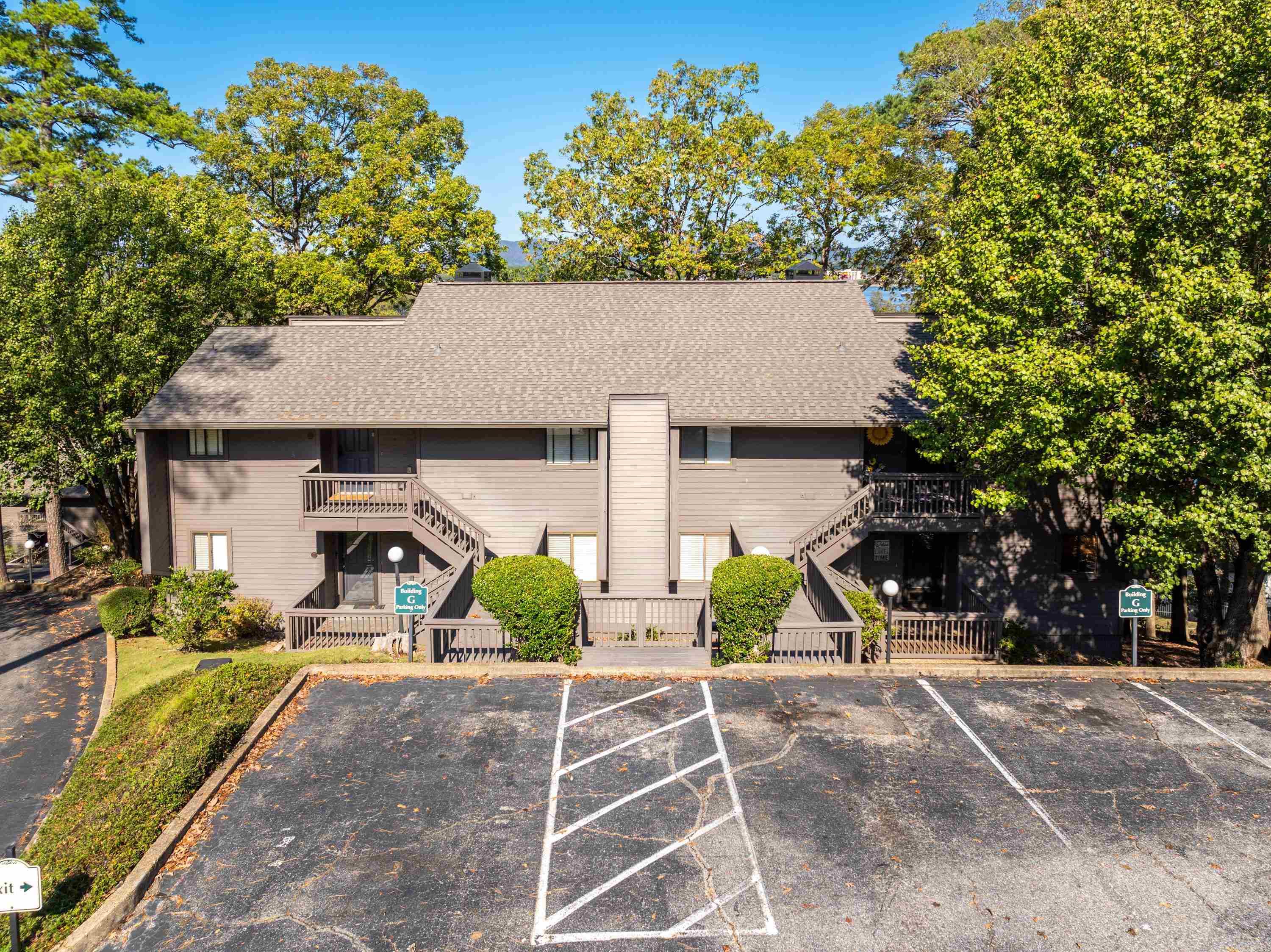 200 Hamilton Oaks  Hot Springs, AR